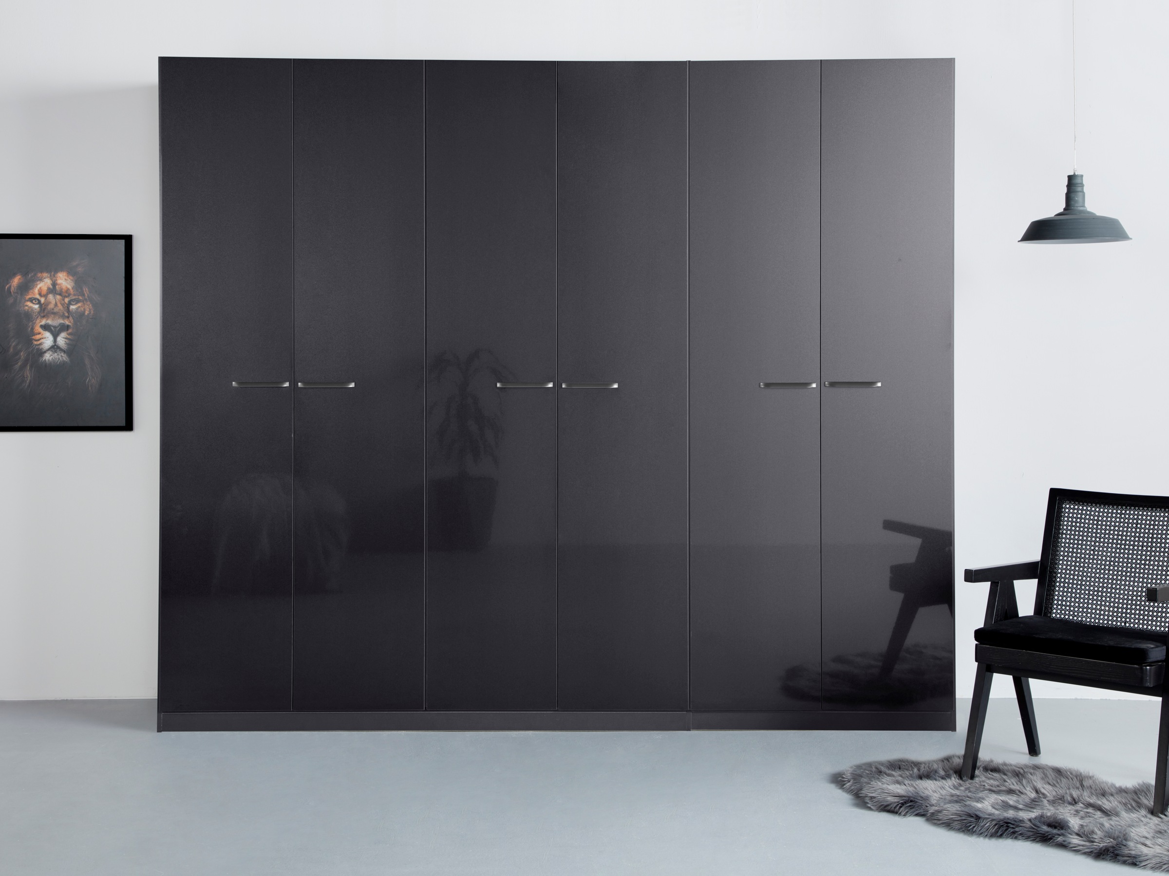 rauch Drehtürenschrank »Kleiderschrank Schrank Garderobe TOPSELLER OTELI inkl. Inneneinteilung«, (erhältlich in Breiten 91-360 cm, ab Breite 136cm inkl. Innenschubladen), mit zusätzlichen Einlegeböden, optional mit Spiegel MADE IN GERMANY