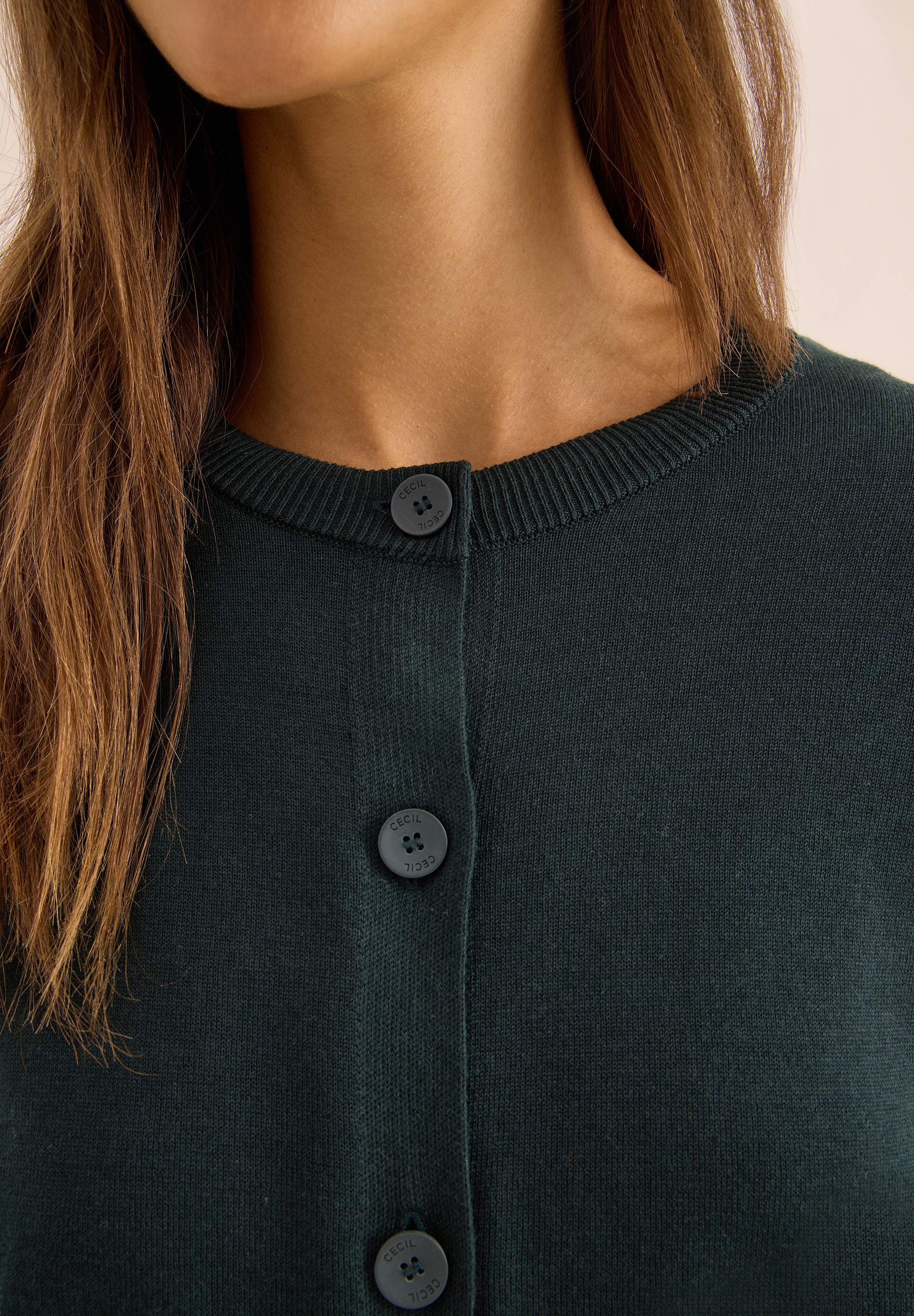 Cecil Strickjacke, mit Knopfleiste