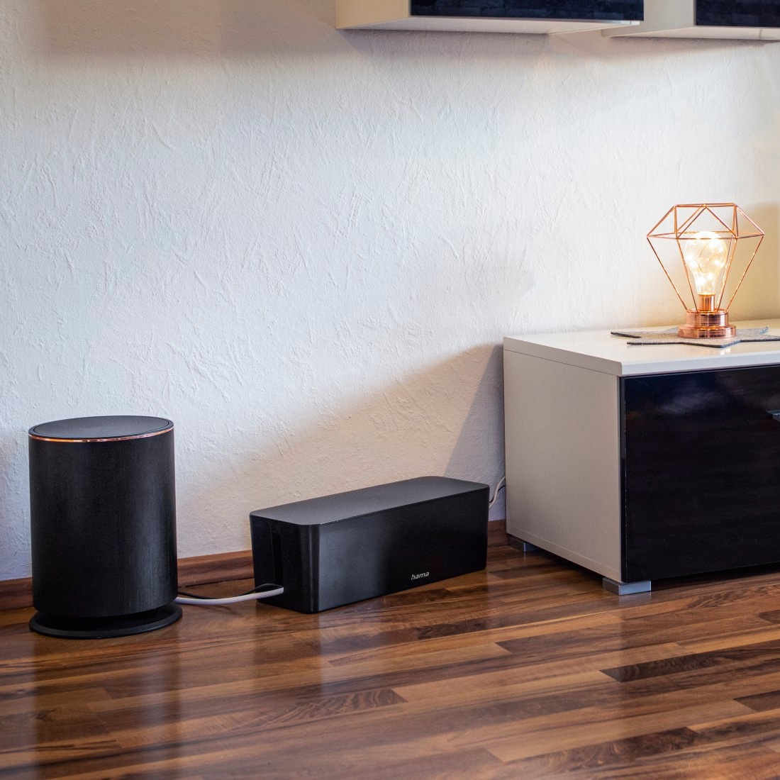 Hama Kabelbox »Kabelbox für Standard 6er Steckdosenleisten, Stecker, Kabel, Ladegerät« 1 Stk. tlg. Schlichtes Design, Schreibtisch, Tisch, große Aufbewahrungsbox