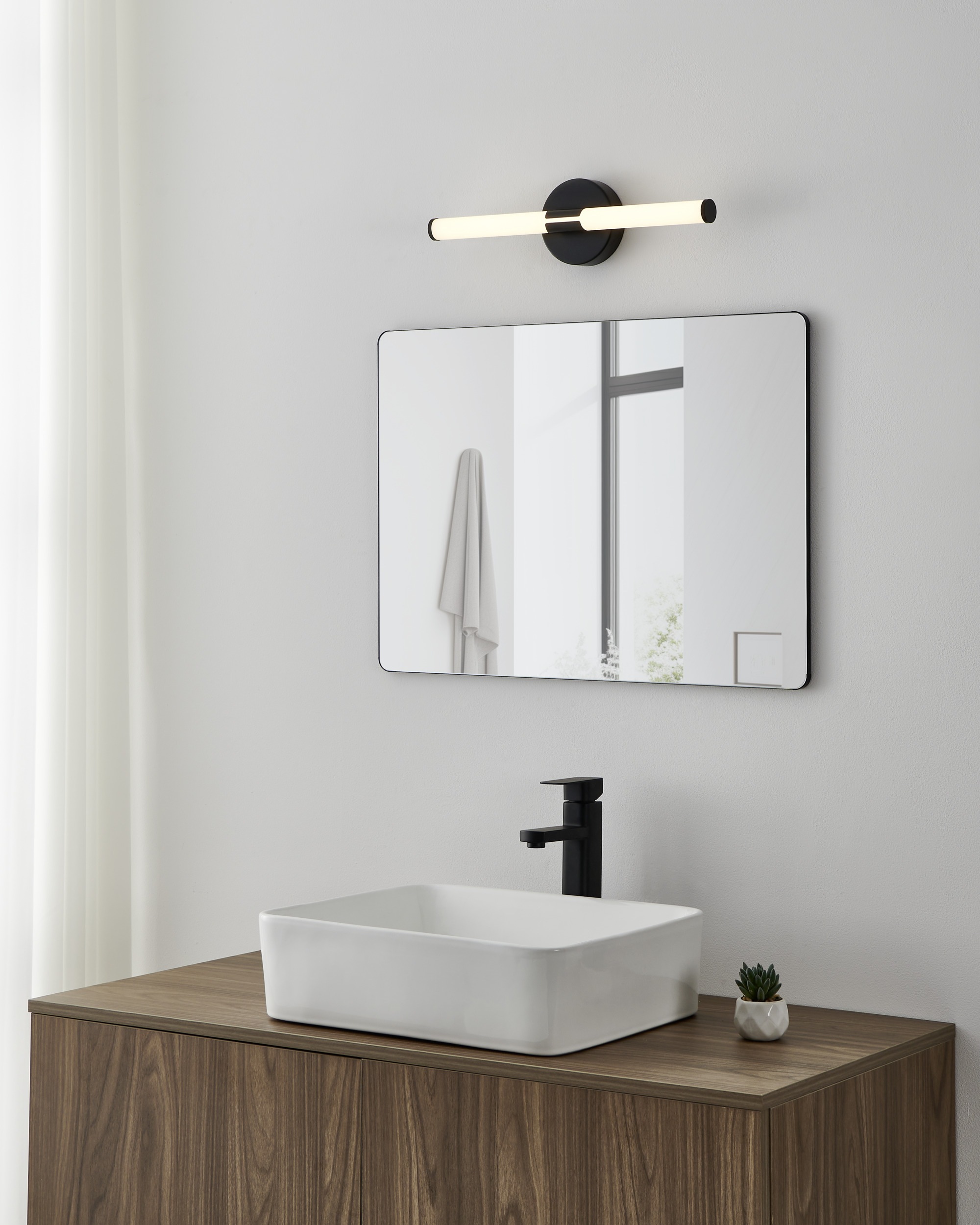 EGLO Spiegelleuchte »RAMOLA Spiegellampe - Stahl - LED - 7,5W - IP44« LED-Modul 1 Stk. Kaltweiß | Neutralweiß | Warmweiß Wandlampe, Badezimmerlampe, Bad, L45 x H12 x AL6,5 cm