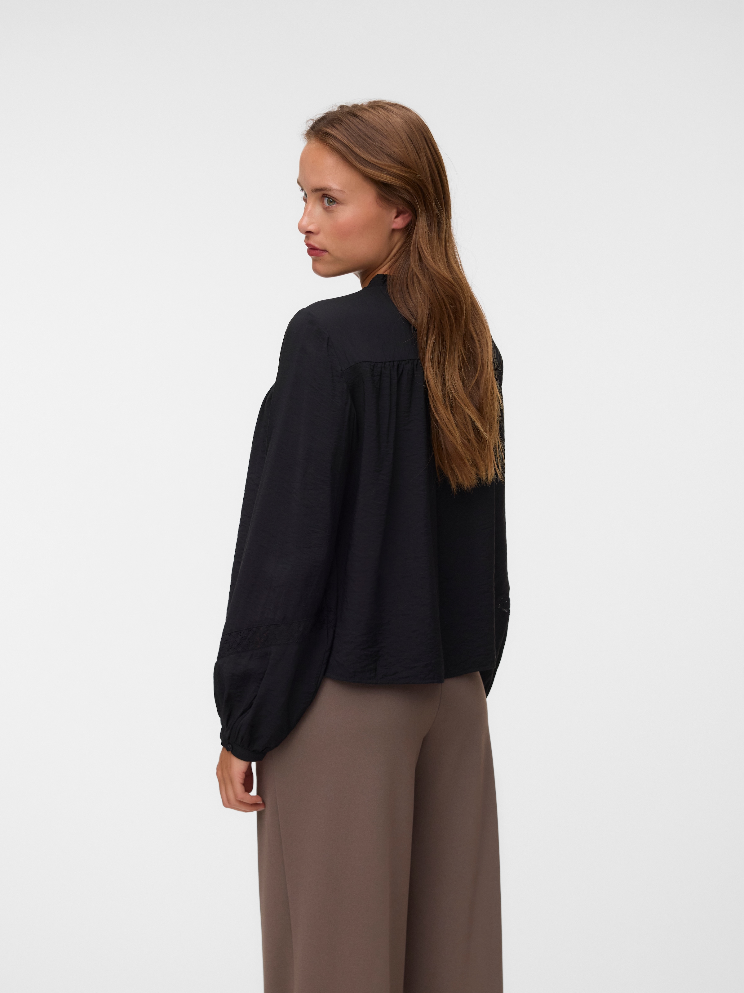 Vero Moda Langarmbluse »VMCASEY LS LACE SHIRT WVN NOOS« Viskosemischung, regular fit