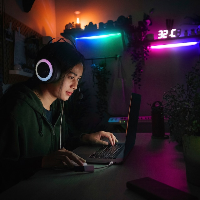 B.K.Licht LED-Streifen »Wifi RGBIC«, 150 St.-flammig, Lichtleiste, mit  Musiksensor, smartes LED Band, Selbstklebend bei OTTO