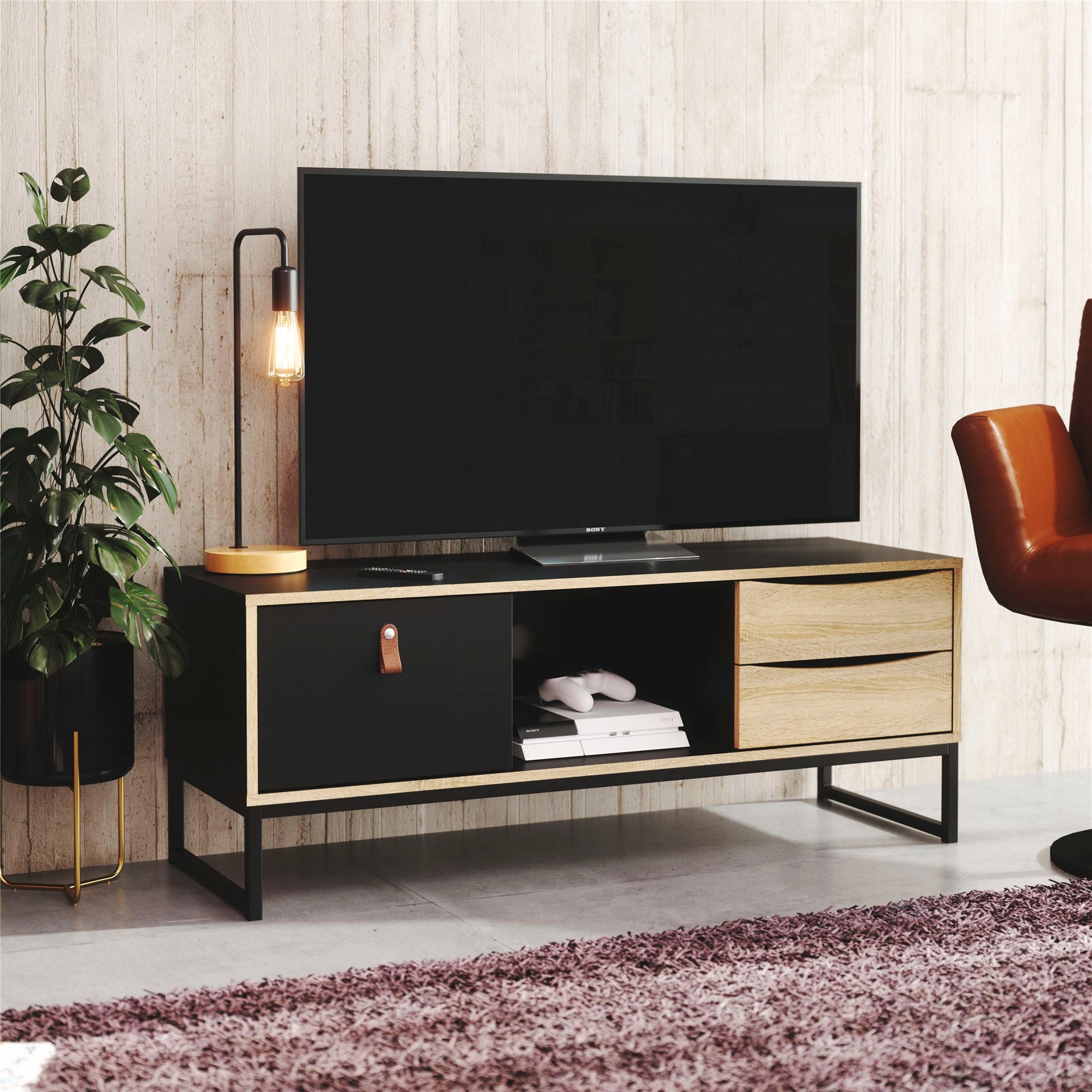 andas TV-Board »Stubbe«, TV-Kommode, Breite 117,2cm, 3 Schubkästen, 1 Ledergriff