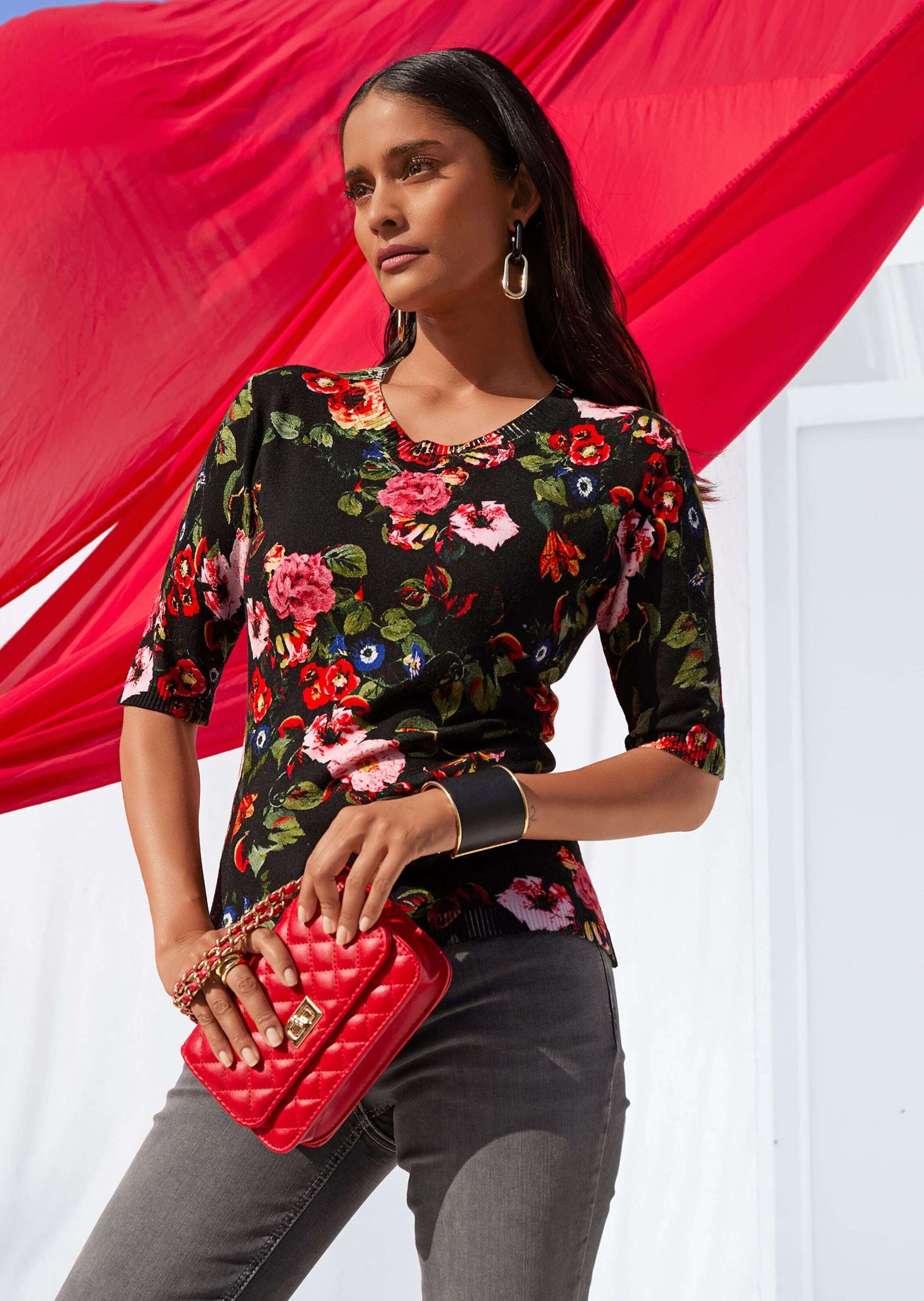 MADELEINE Longpullover »Pullover Rundhals-Pullover mit Unikat-Print«