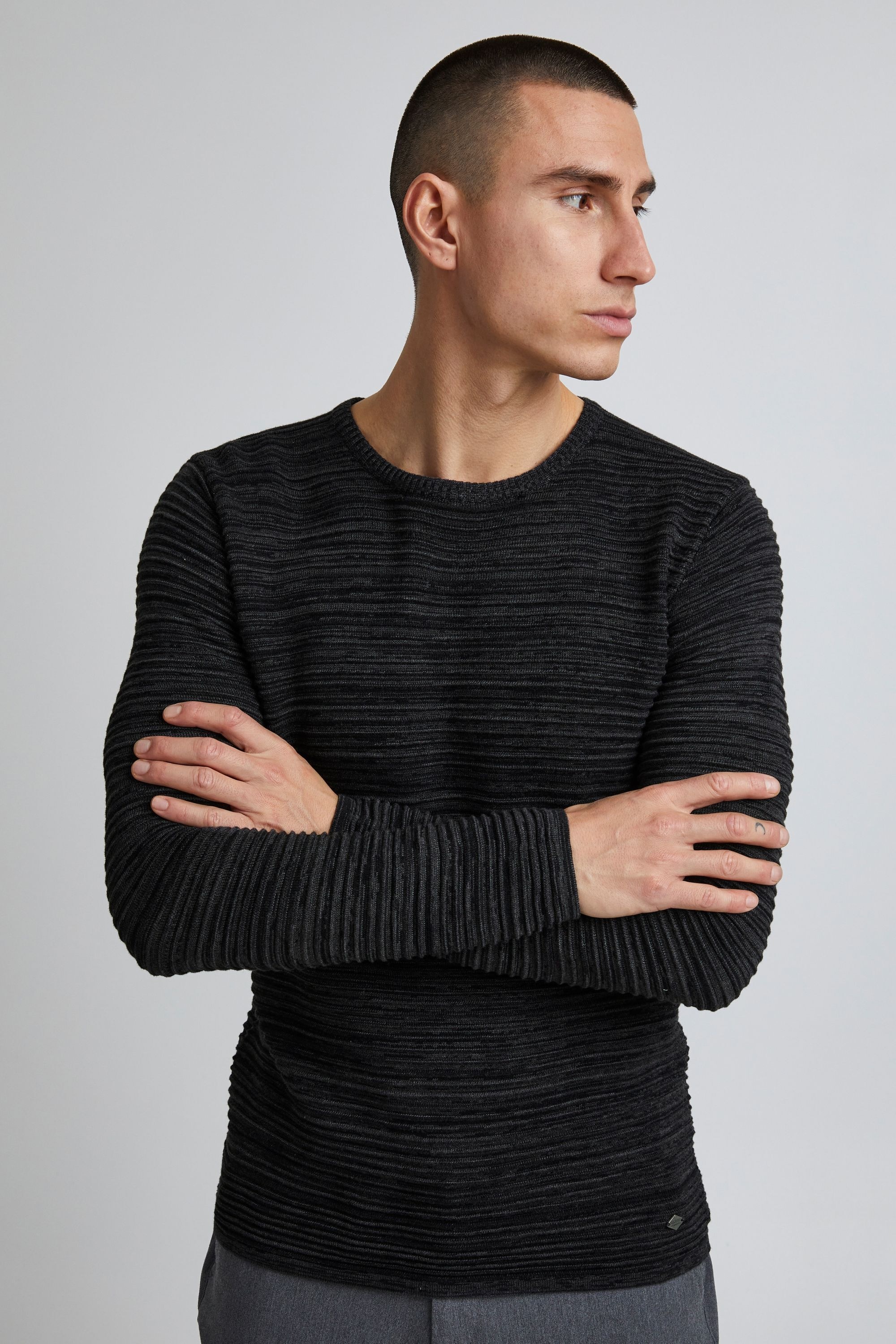 !Solid Strickpullover »Strickrundhalspullov SDStruan«