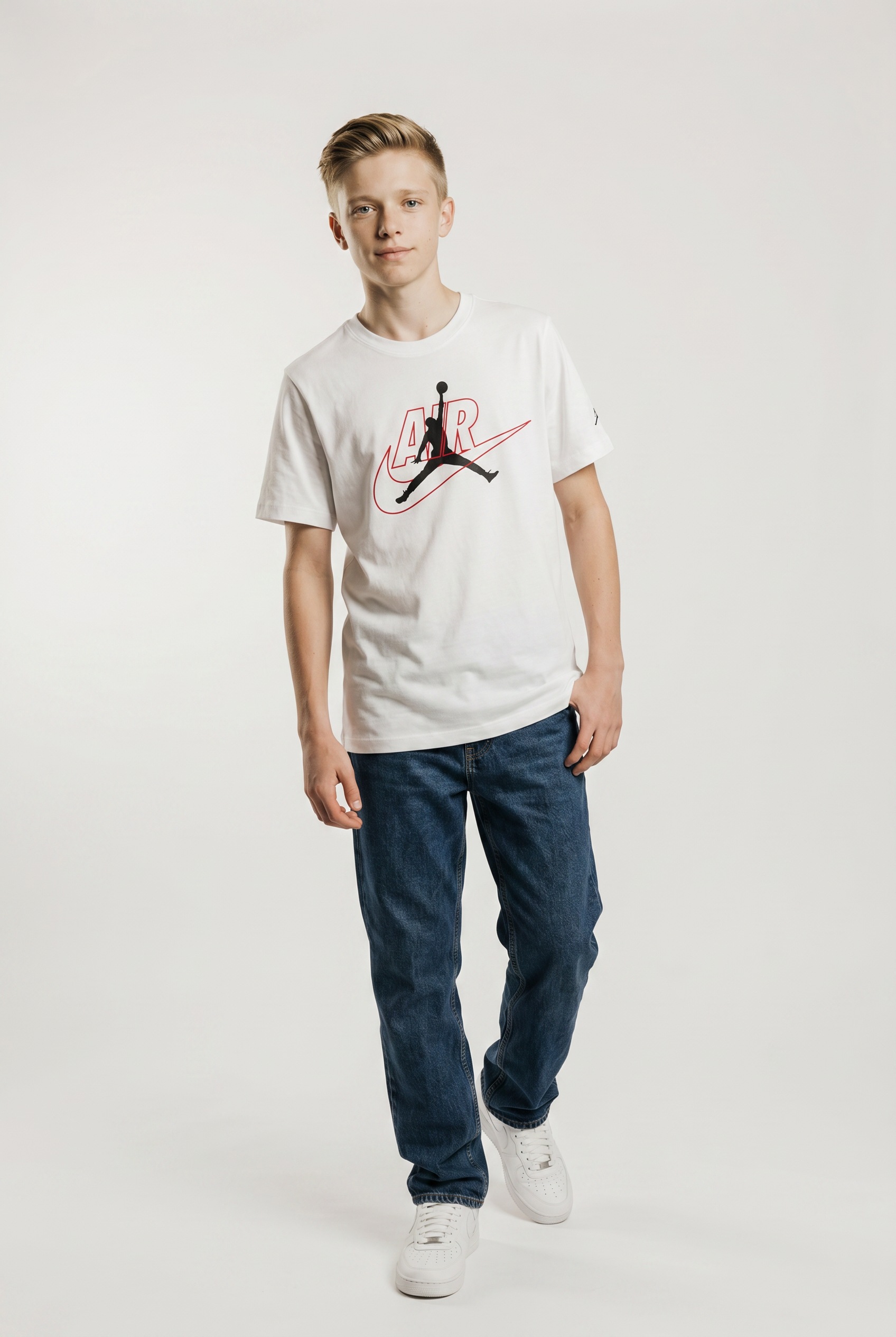 Jordan T-Shirt »AIR SWOOSH JM SS TEE« mit markantem Jumpman-über-Swoosh-Motiv, Kurzarmdesign