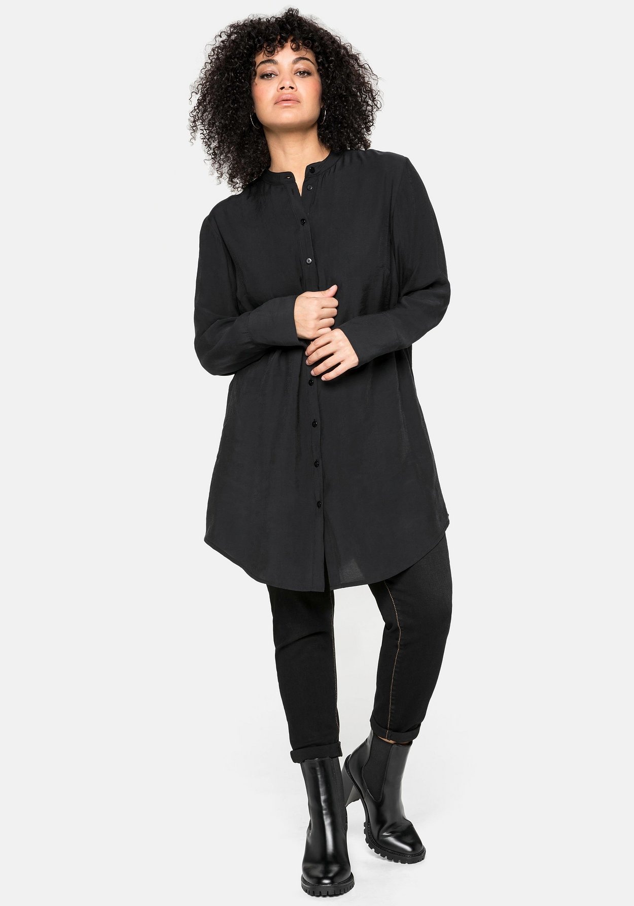 Sheego Longbluse »Longbluse mit Raffung am Rückenteil«
