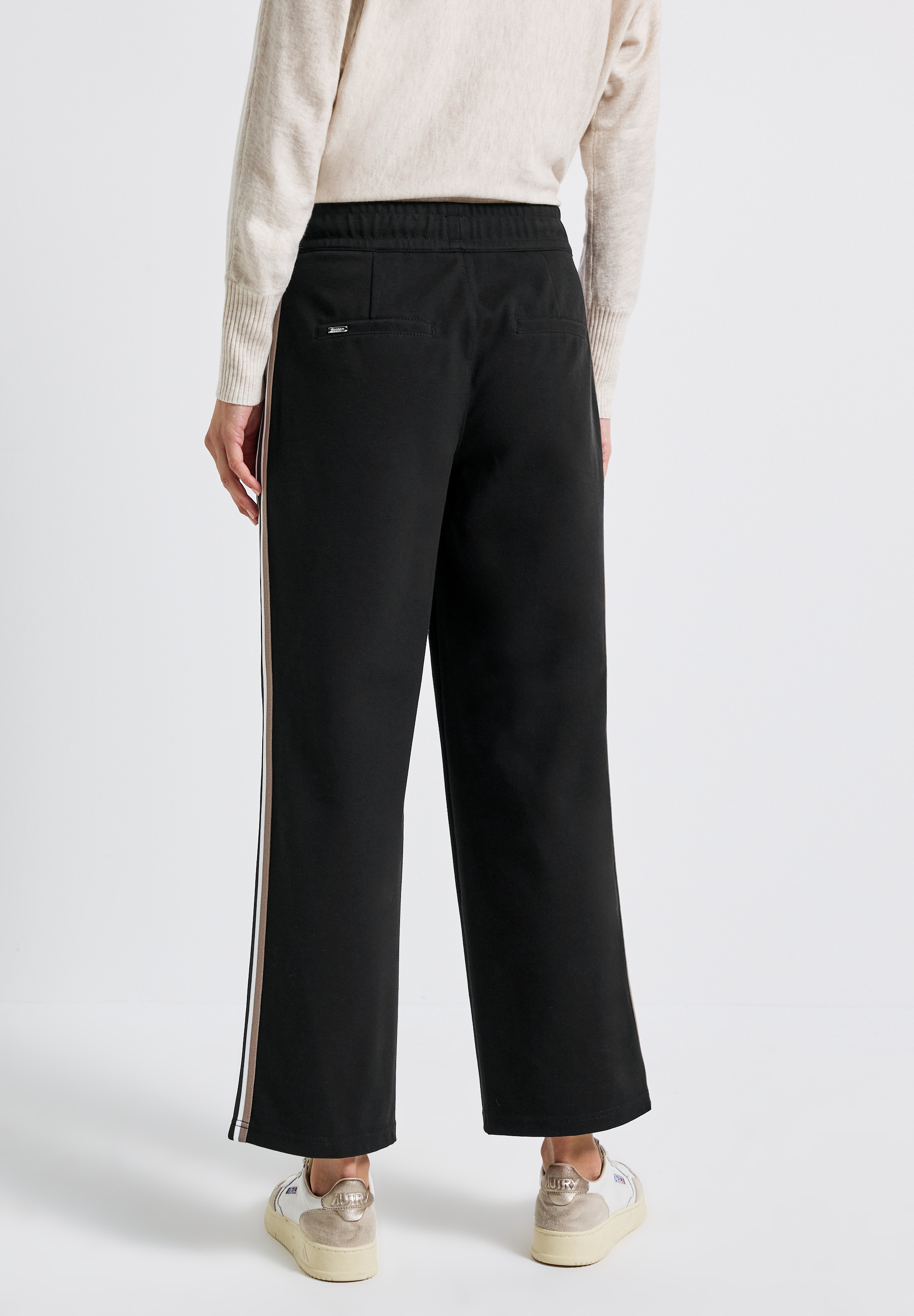 STREET ONE Stoffhose, mit elastischem Bund