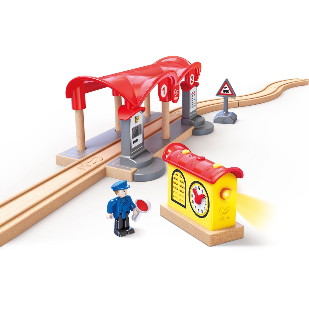 Hape Spielzeugeisenbahn-Gebäude »Bahnhof mit Aufnahmefunktion«, (Set, 5 tlg.)