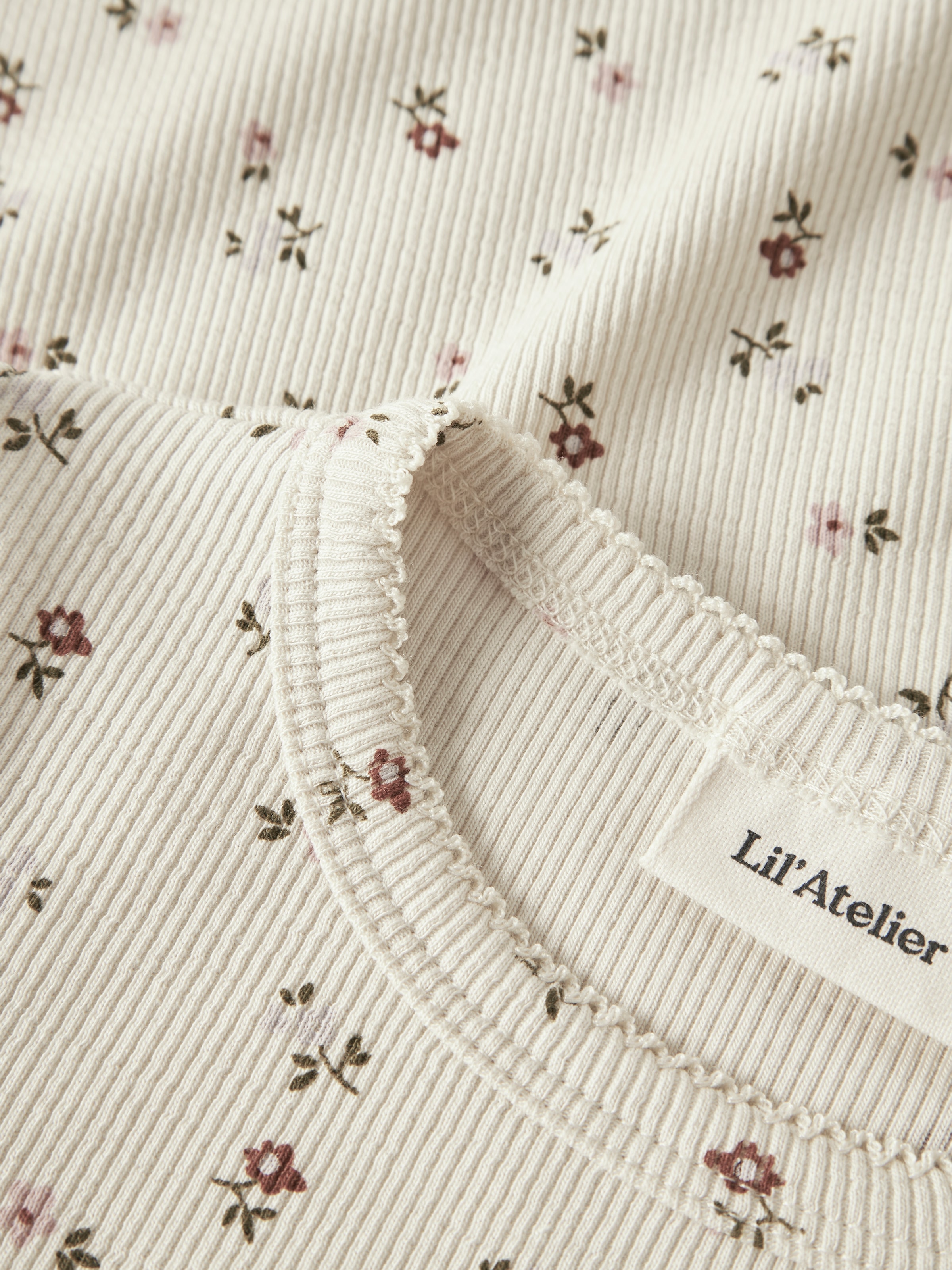 Lil' Atelier Langarmshirt »NMFGAGO LS SLIM TOP LIL NOOS« weiche Jersey Rippqualität