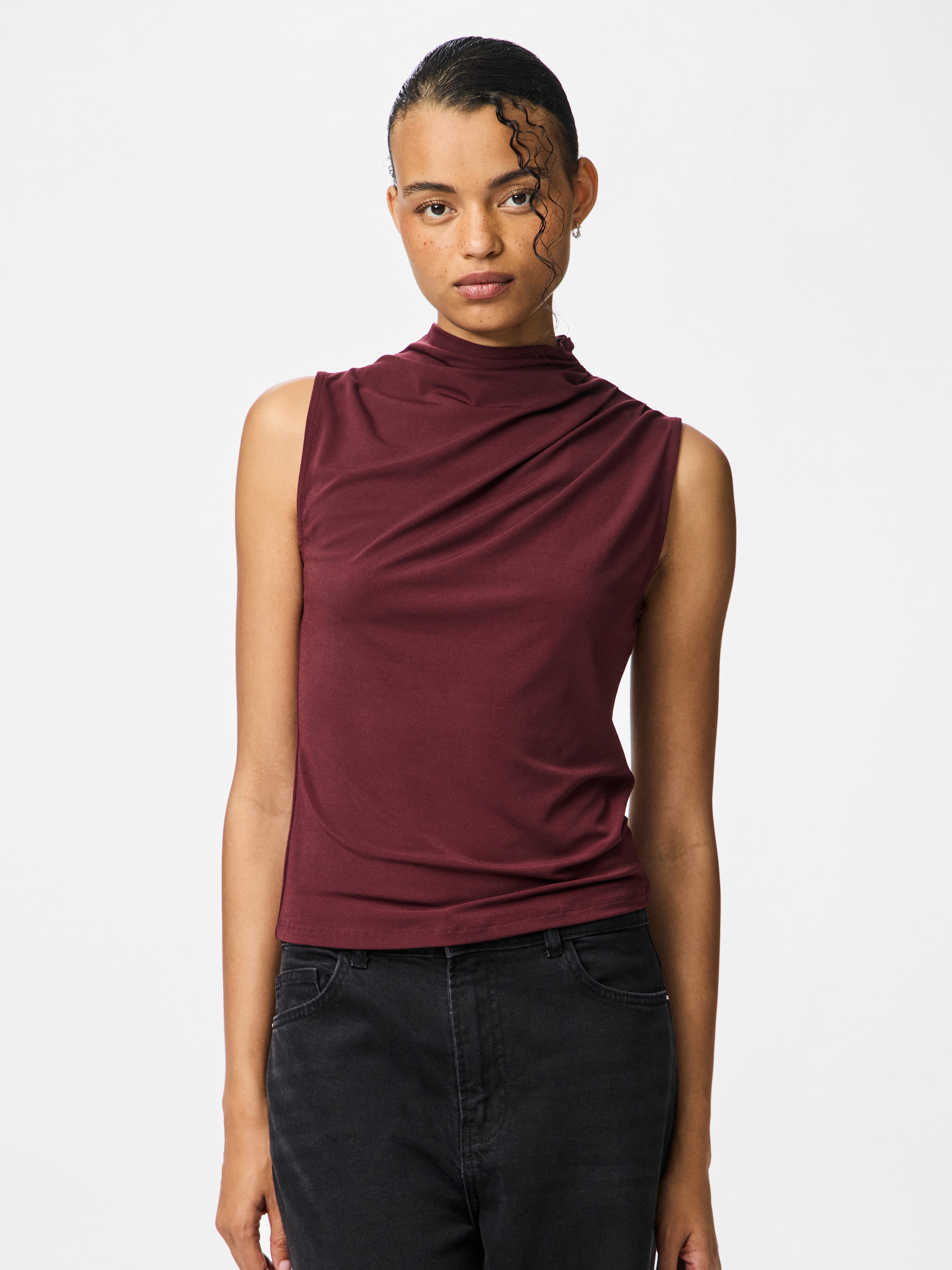 pieces Stehkragenshirt »PCMADISON SL DRAPED TOP NOOS BC« Materialmix, slim fit