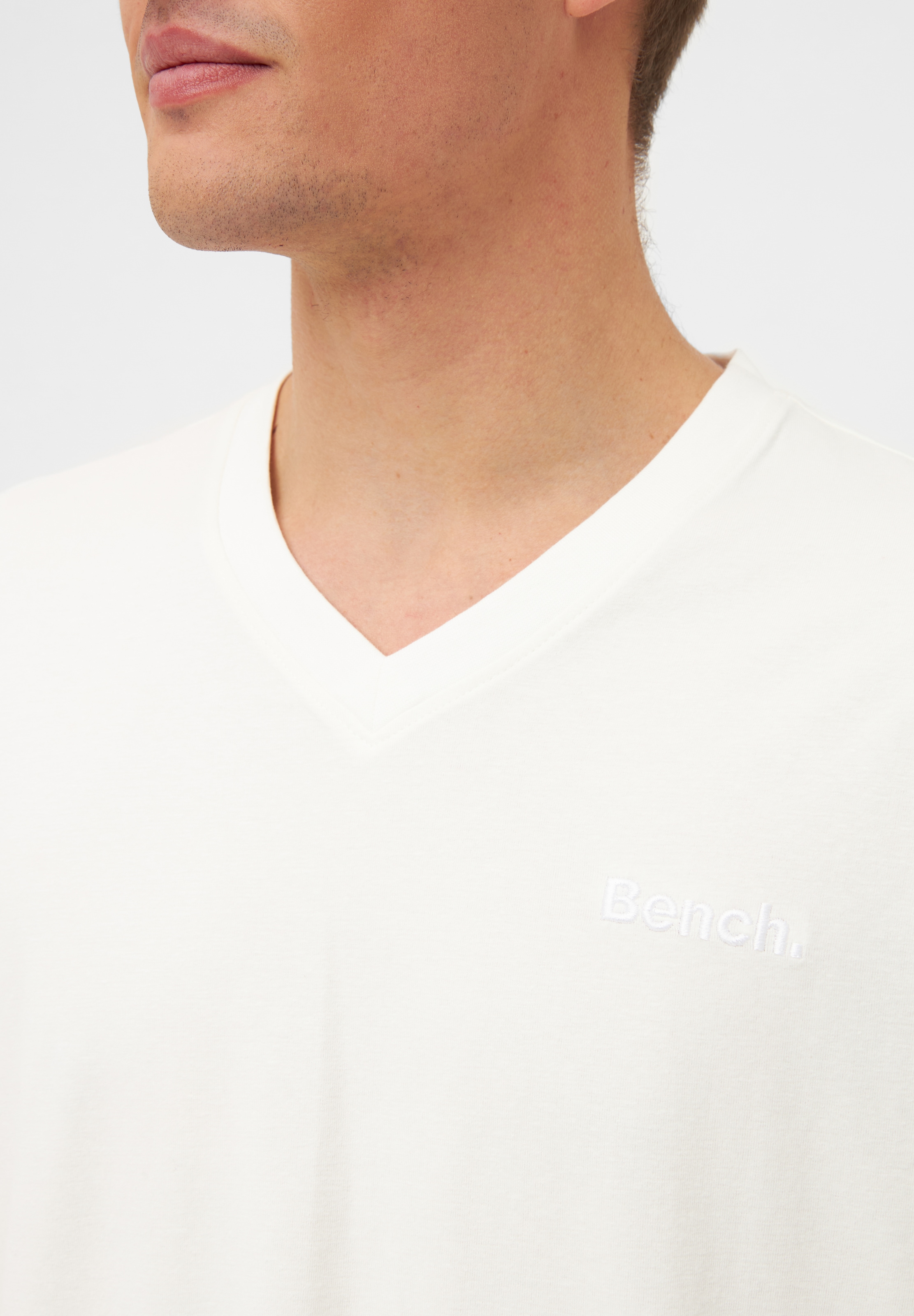 Bench. T-Shirt »MEMPHIS«