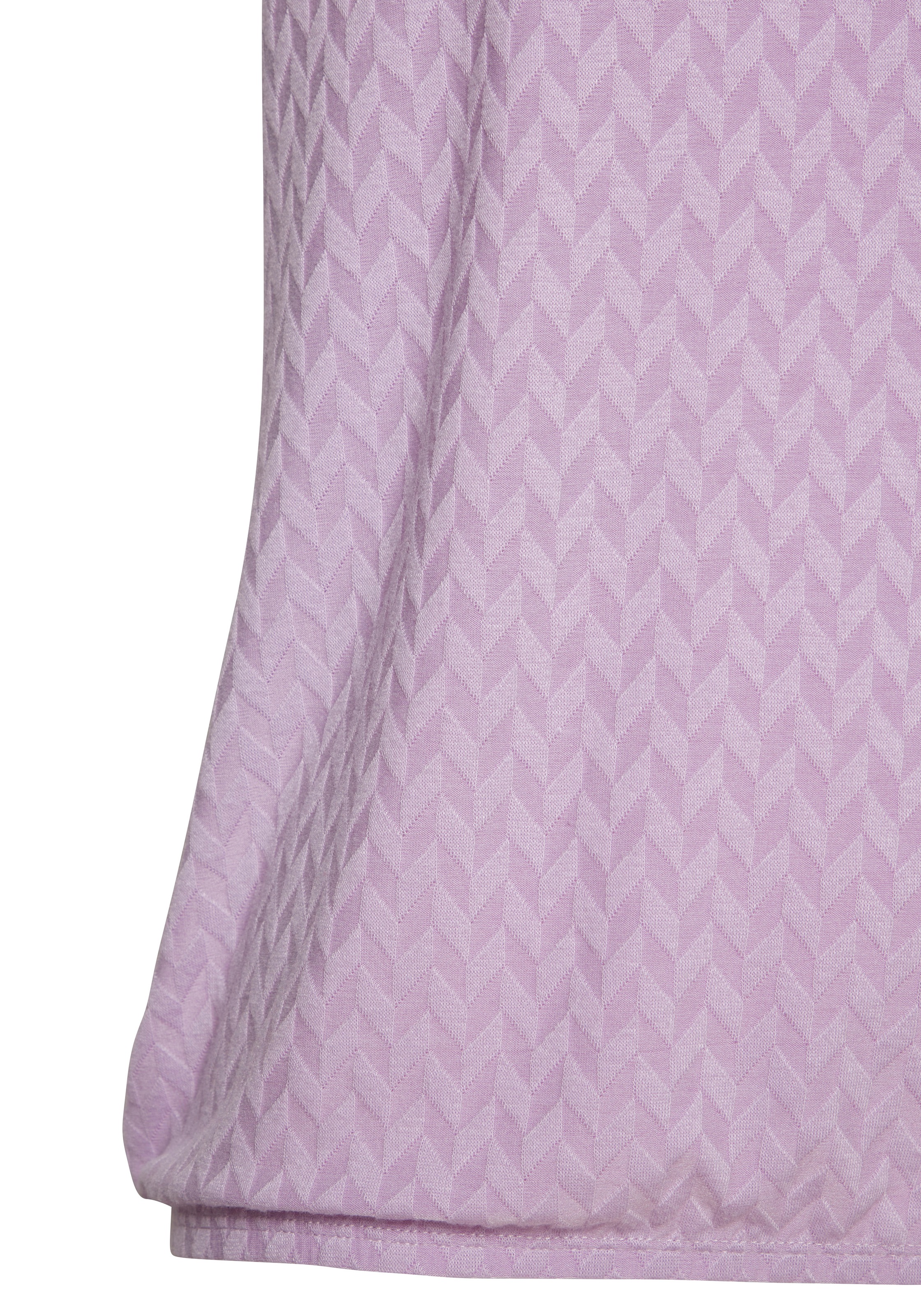Vivance Kurzarmshirt »mit modischem Jacquard-Muster« aus luftiger Qualität mit Viskose