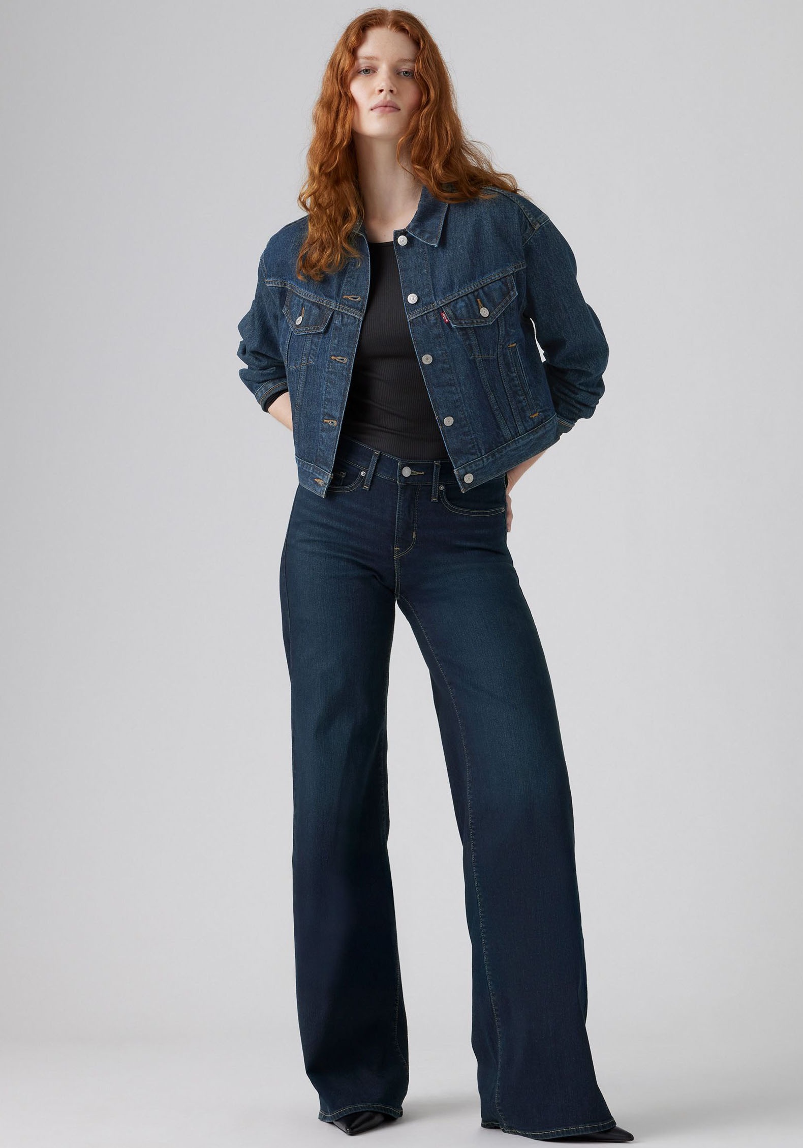 Levi's® Weite Jeans »Jeans 318 SHAPING« im Five-Pocket Style