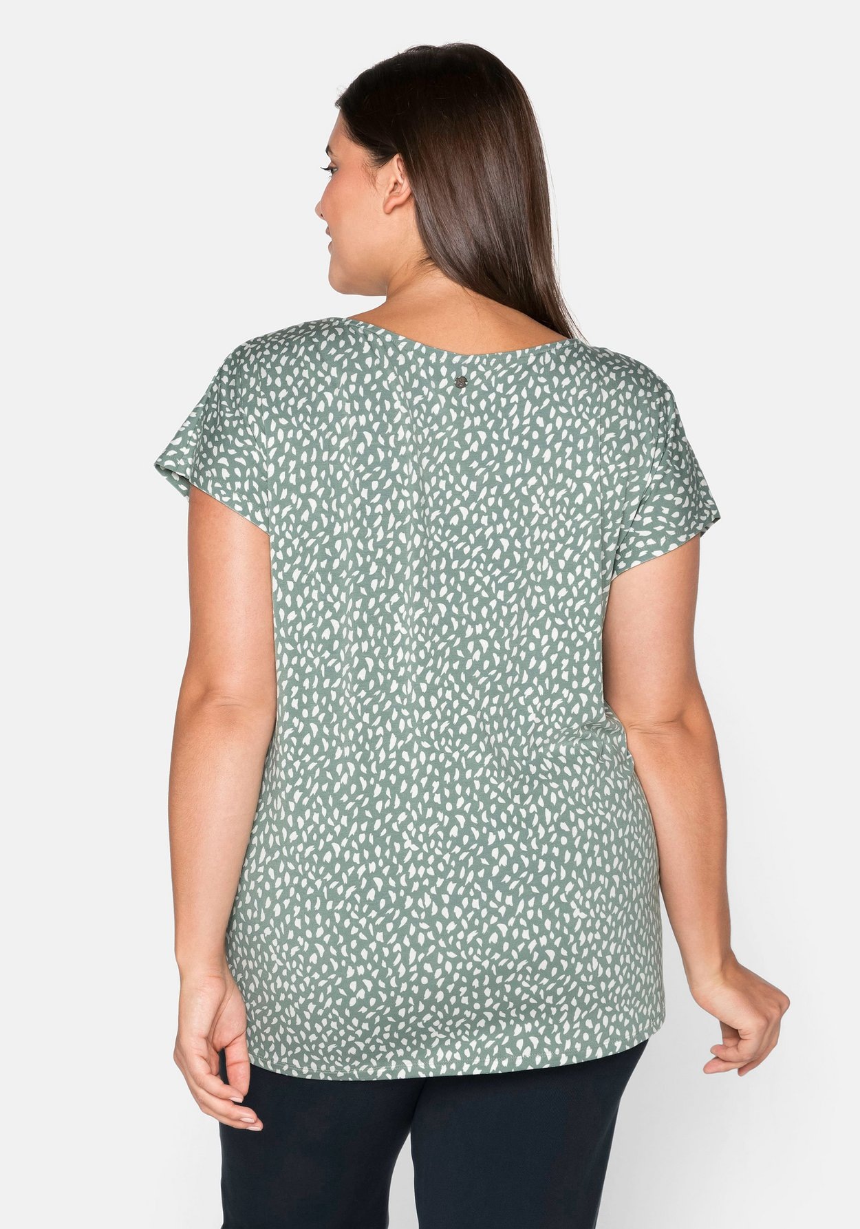 Sheego T-Shirt »Shirt mit Alloverdruck und gelegten Falten«, mit Alloverdruck und gelegten Falten