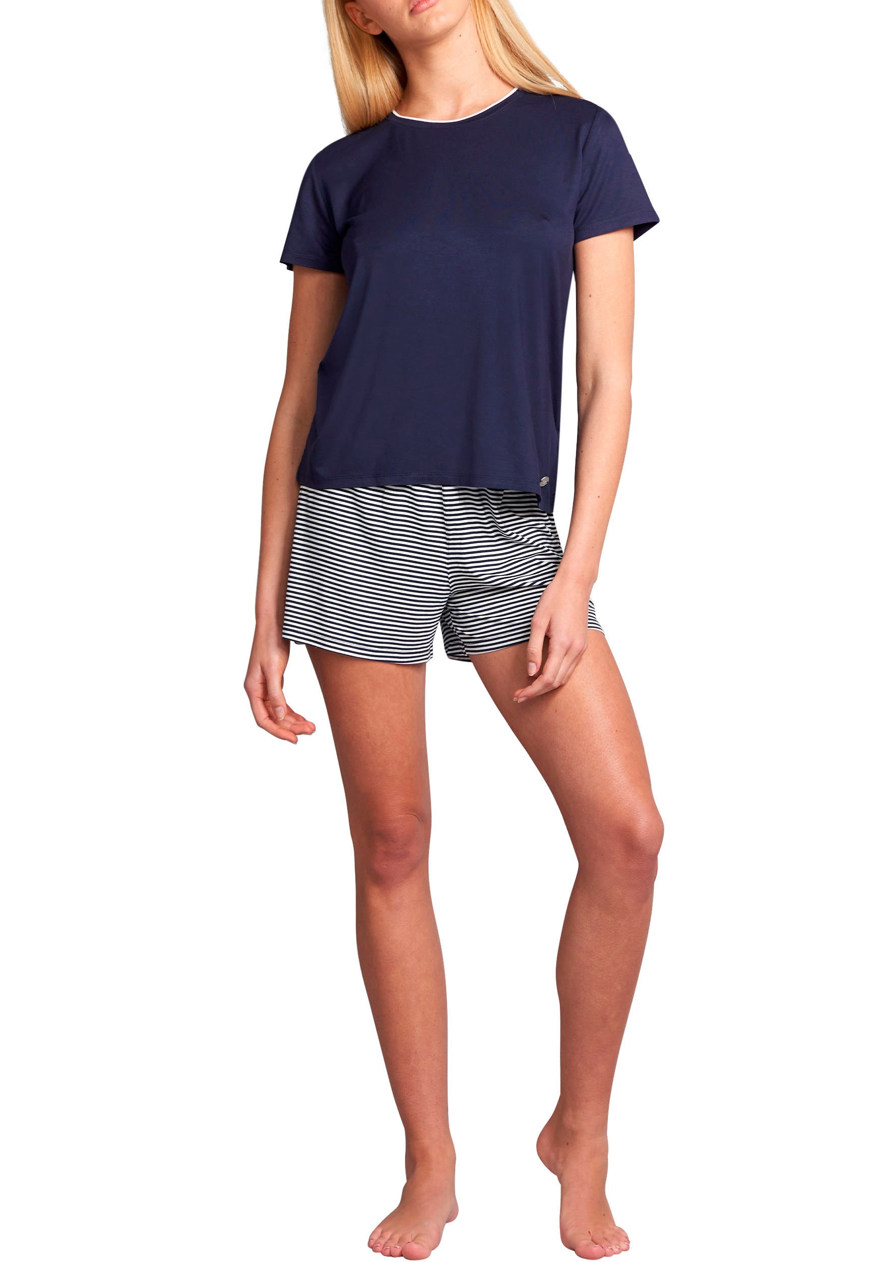 Shorty, (2 tlg.), mit lockerem Shirt und Shorts