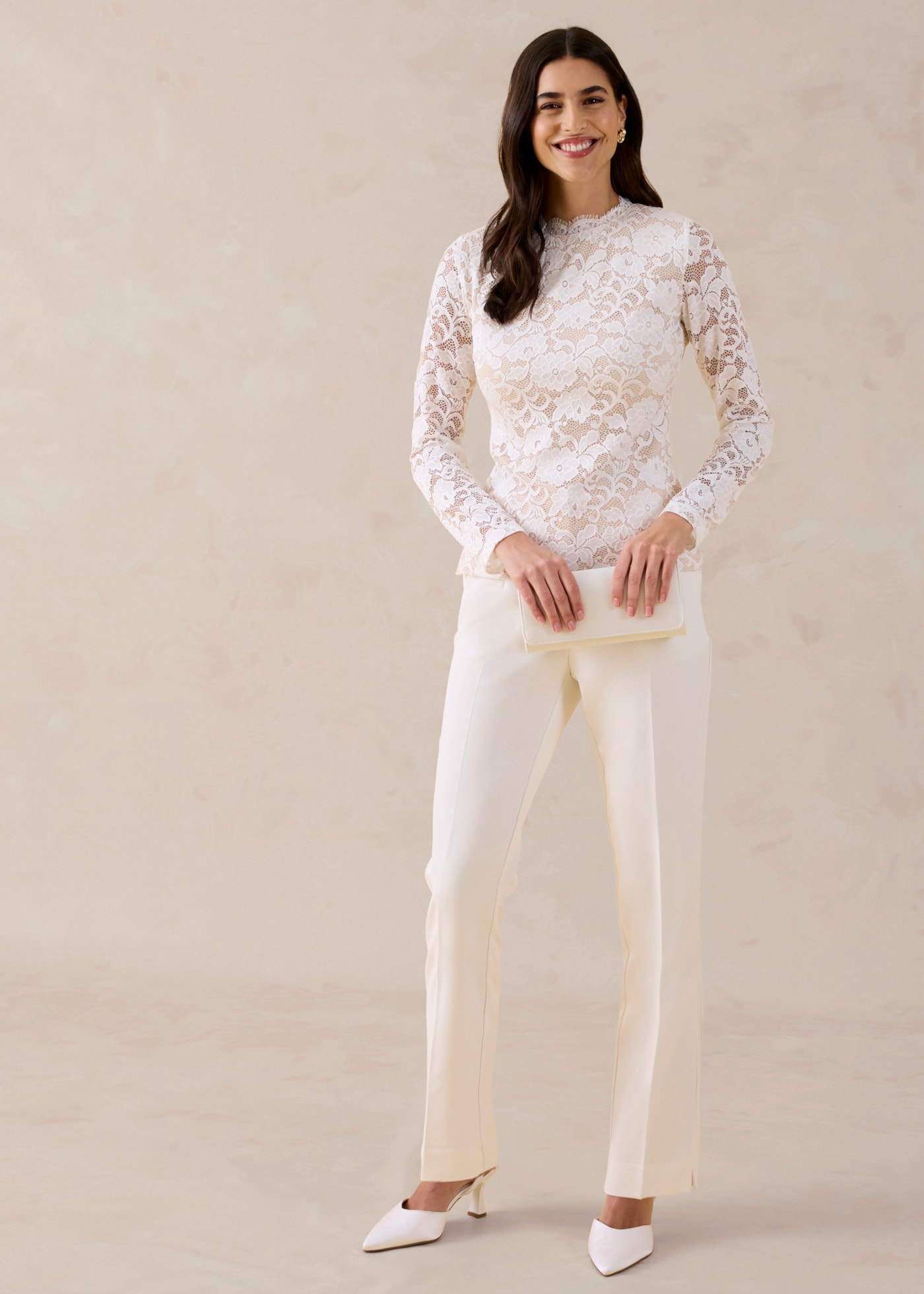 bonprix Langarmshirt mit romantischem Blumenmuster, schmale Passform