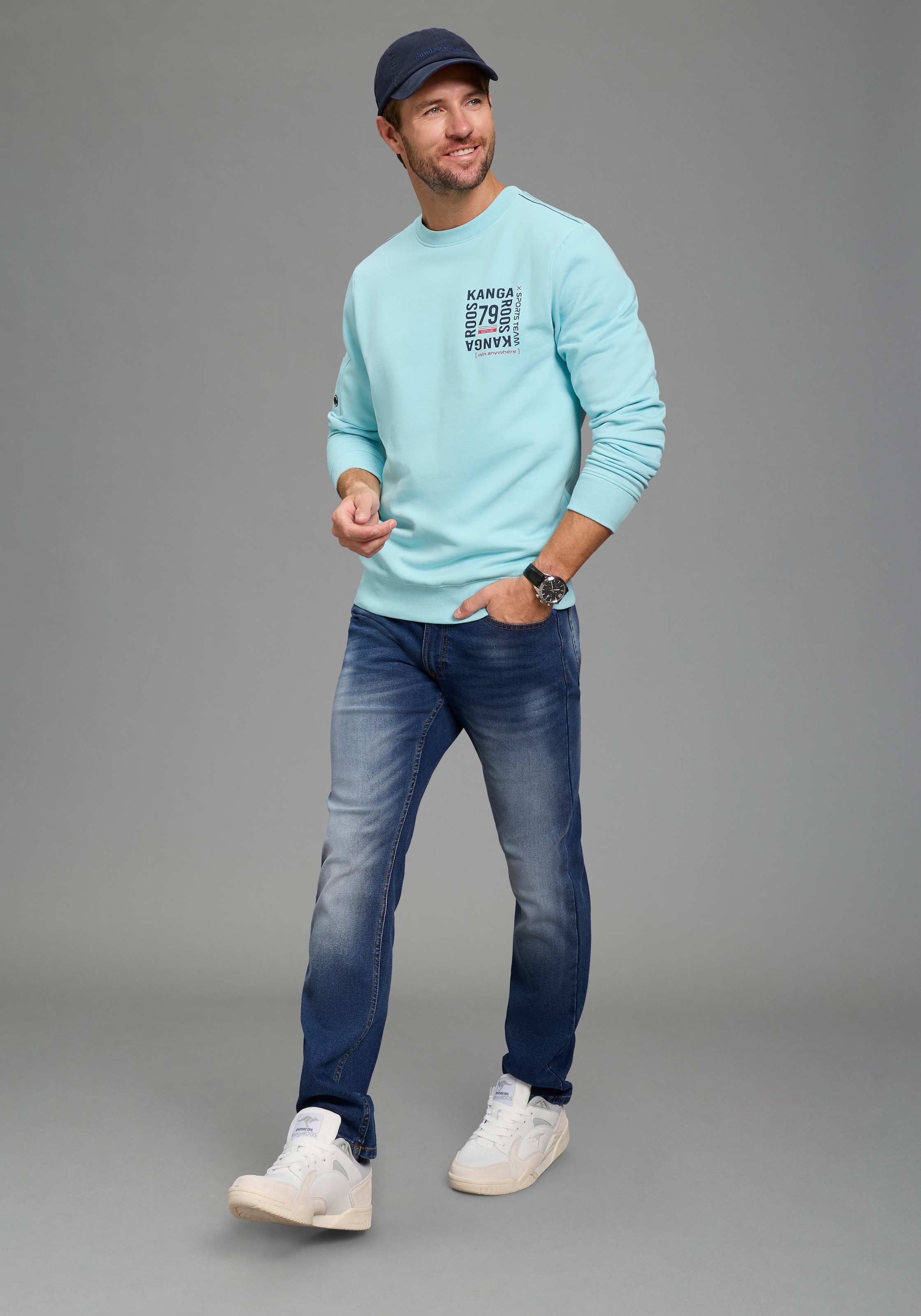 KangaROOS Sweatshirt , aus angerauter Sweatware, mit Rundhalsausschnitt, Langarm-Design
