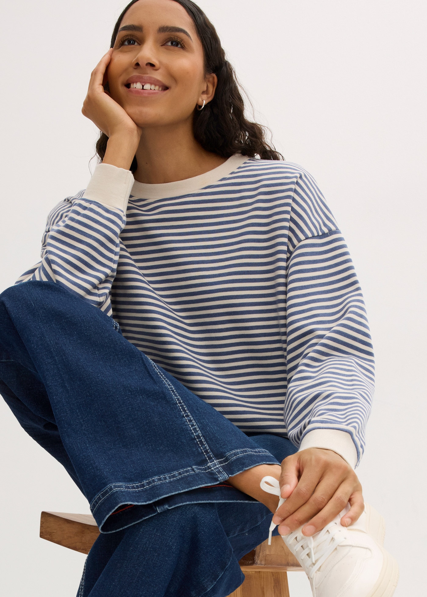 bonprix Sweatshirt »Oversize-Sweatshirt«, Oversize-Passform, gestreiftes Design, aus Baumwollmischung
