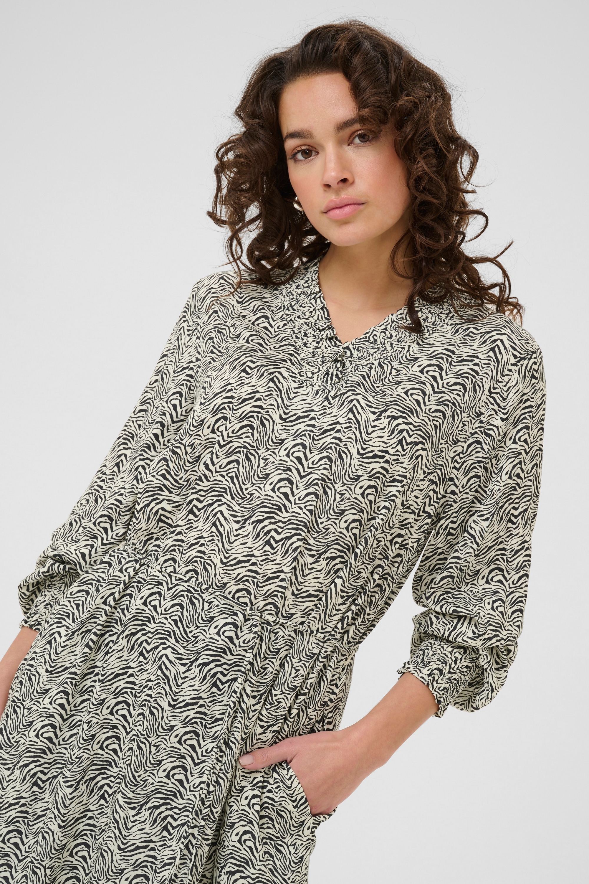 KAFFE Midikleid »Kleid KAmiriam«