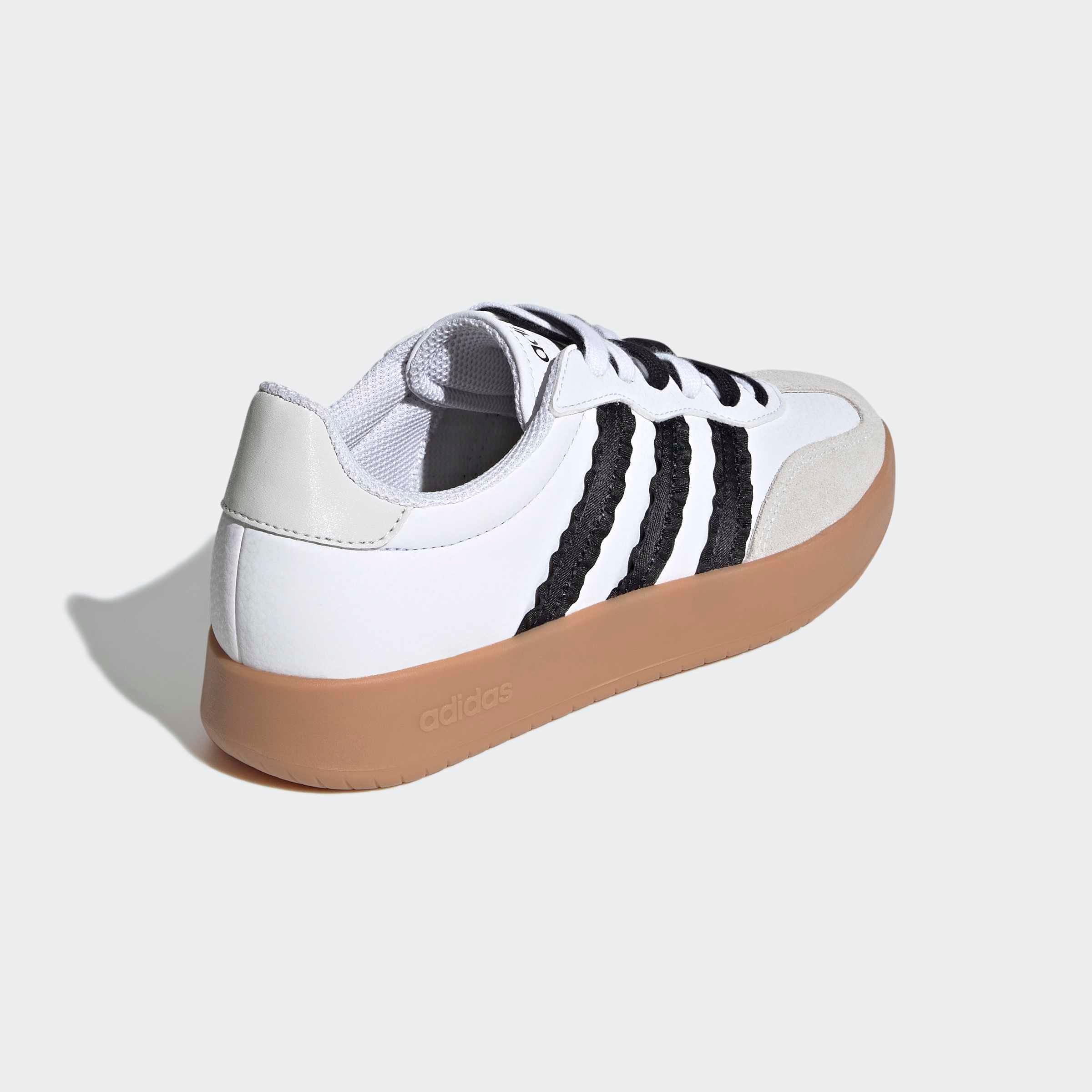 adidas Sportswear Sneaker »BARREDA«  inspiriert vom Design des adidas handball spezial