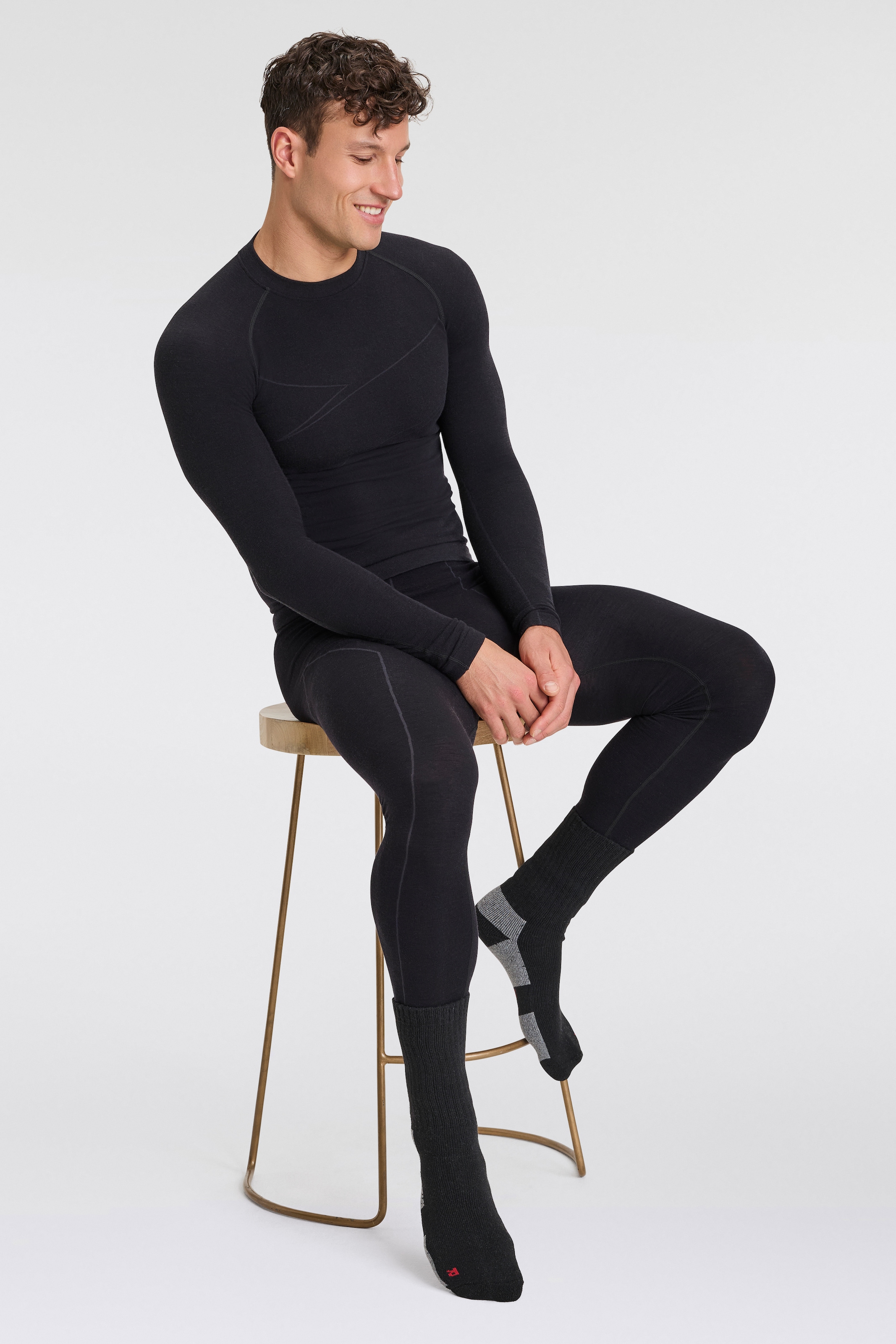 XTREME sockswear Unterhemd »MEN THERMAL WOOL UNDERSHIRT«, mit Merinowoll-Anteil hohem Rundhals-Ausschnitt für kalte Temperaturen