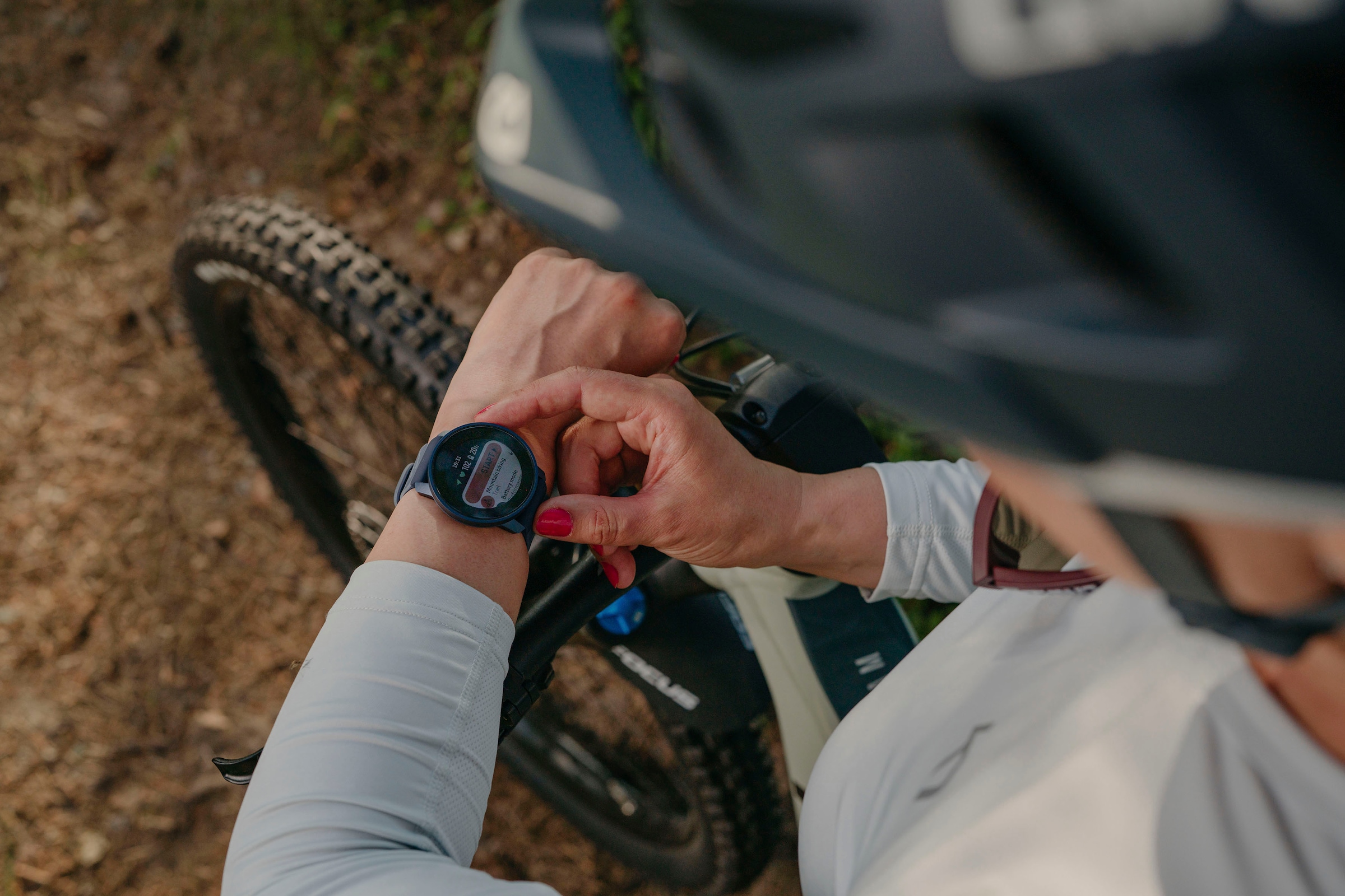 Suunto Smartwatch »9 Peak Pro«, (3,04 cm / 1,2 Zoll),)