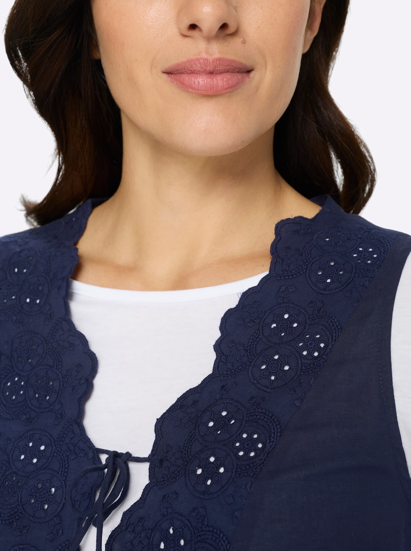 Classic Basics Kurzweste
