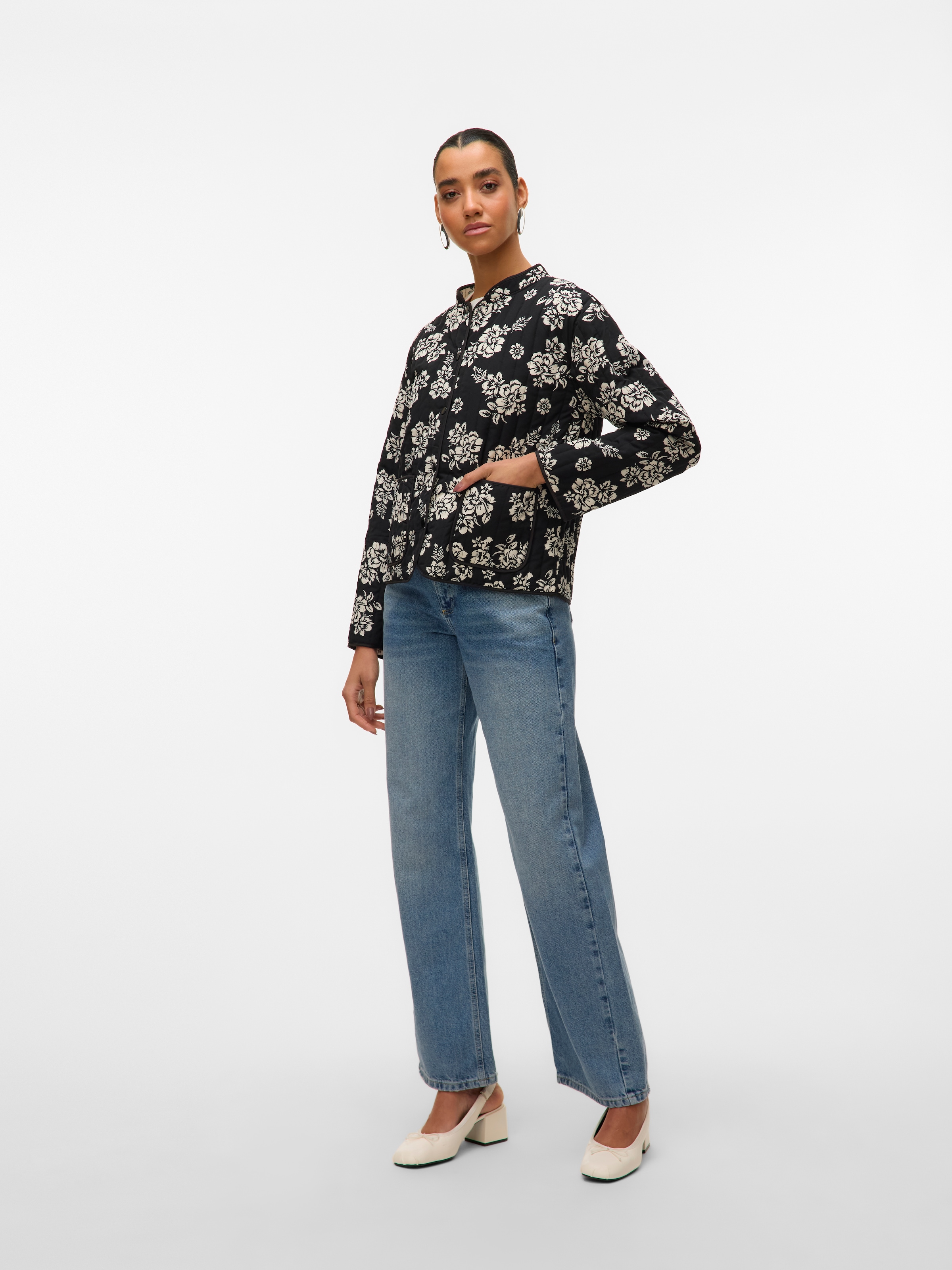 Vero Moda Kurzjacke »VMCLARA JACKET GA NOOS«