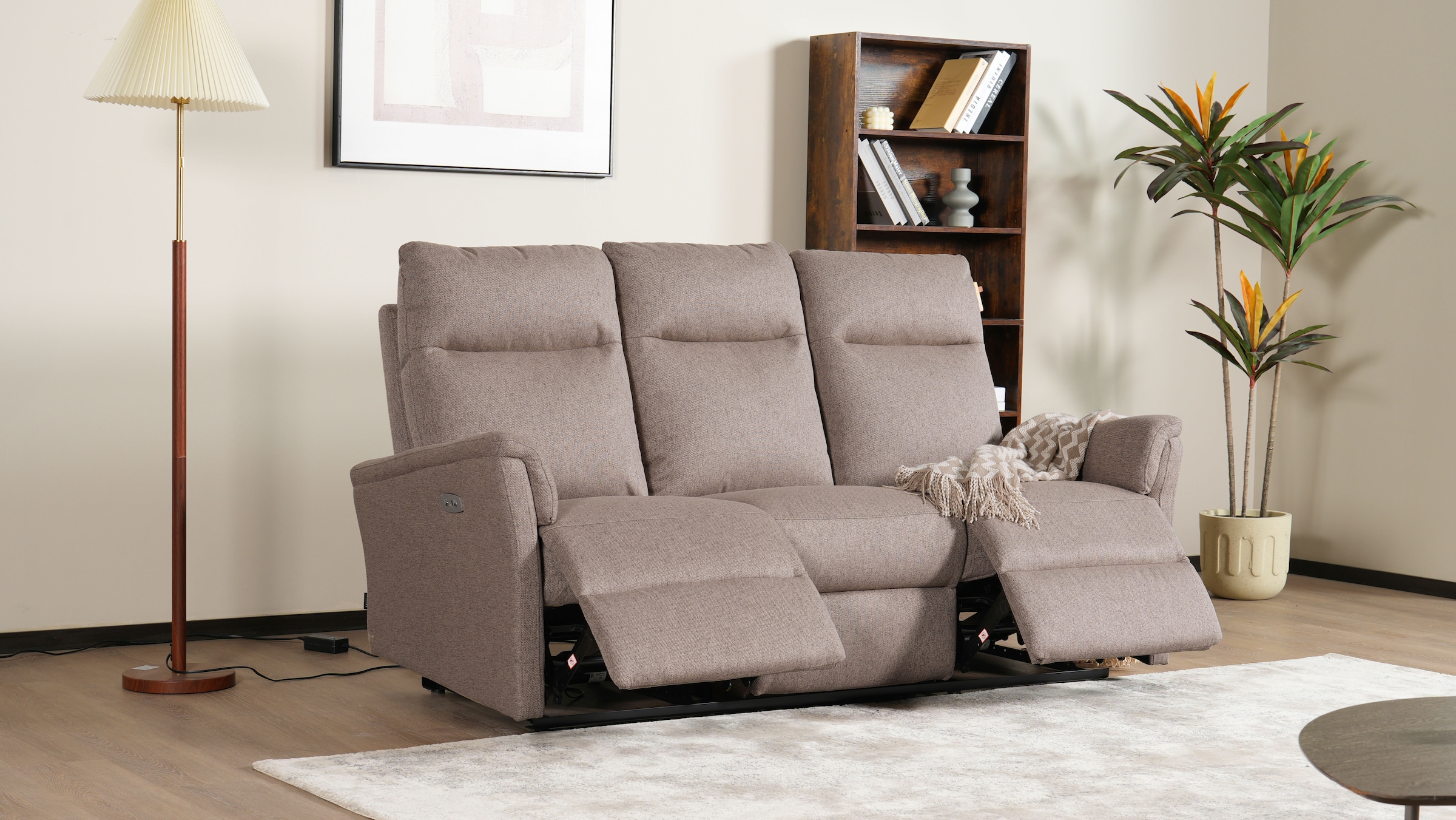 Home affaire 3-Sitzer »FINNARA, 3-Sitzer,elelektrische Relaxfunktion in 2 Sitzen, USB A/C« Liegefunktion 105°-135°, Federkern,