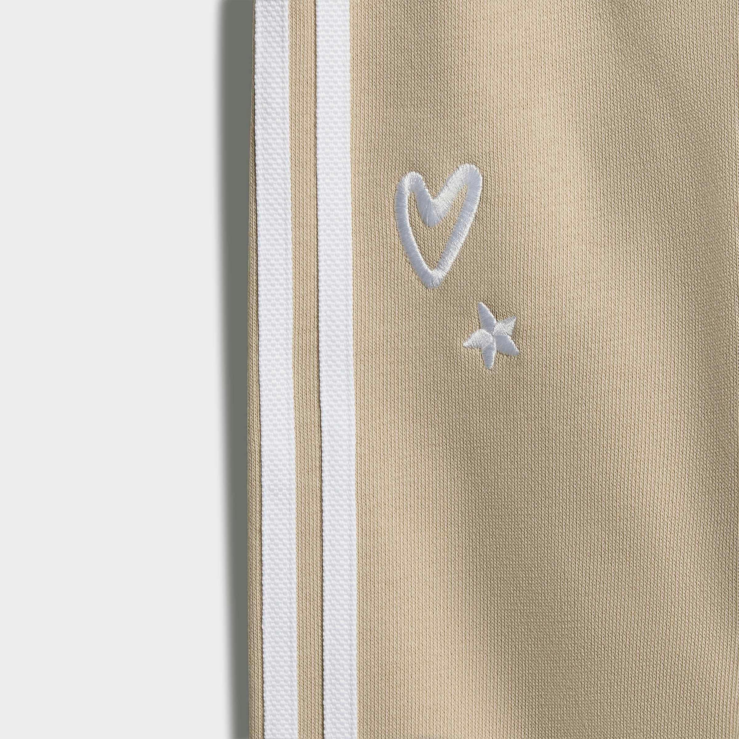 adidas Originals Trainingsanzug »ADIDAS CARE BEARS, LOCKER GESCHNITTEN« 2