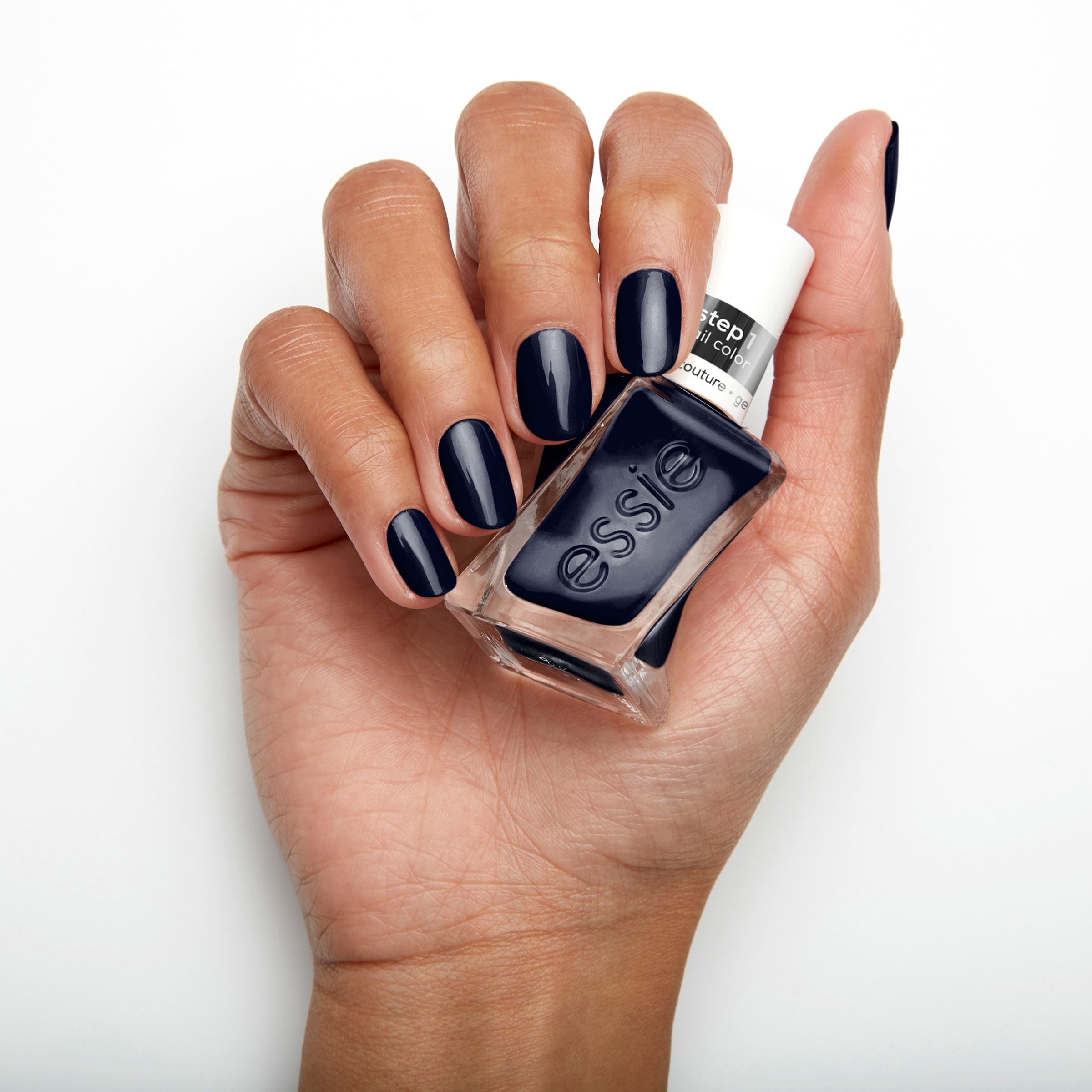 essie Nagellack »Essie Nagellack gel couture«, mit natürlichen Inhaltsstoffen
