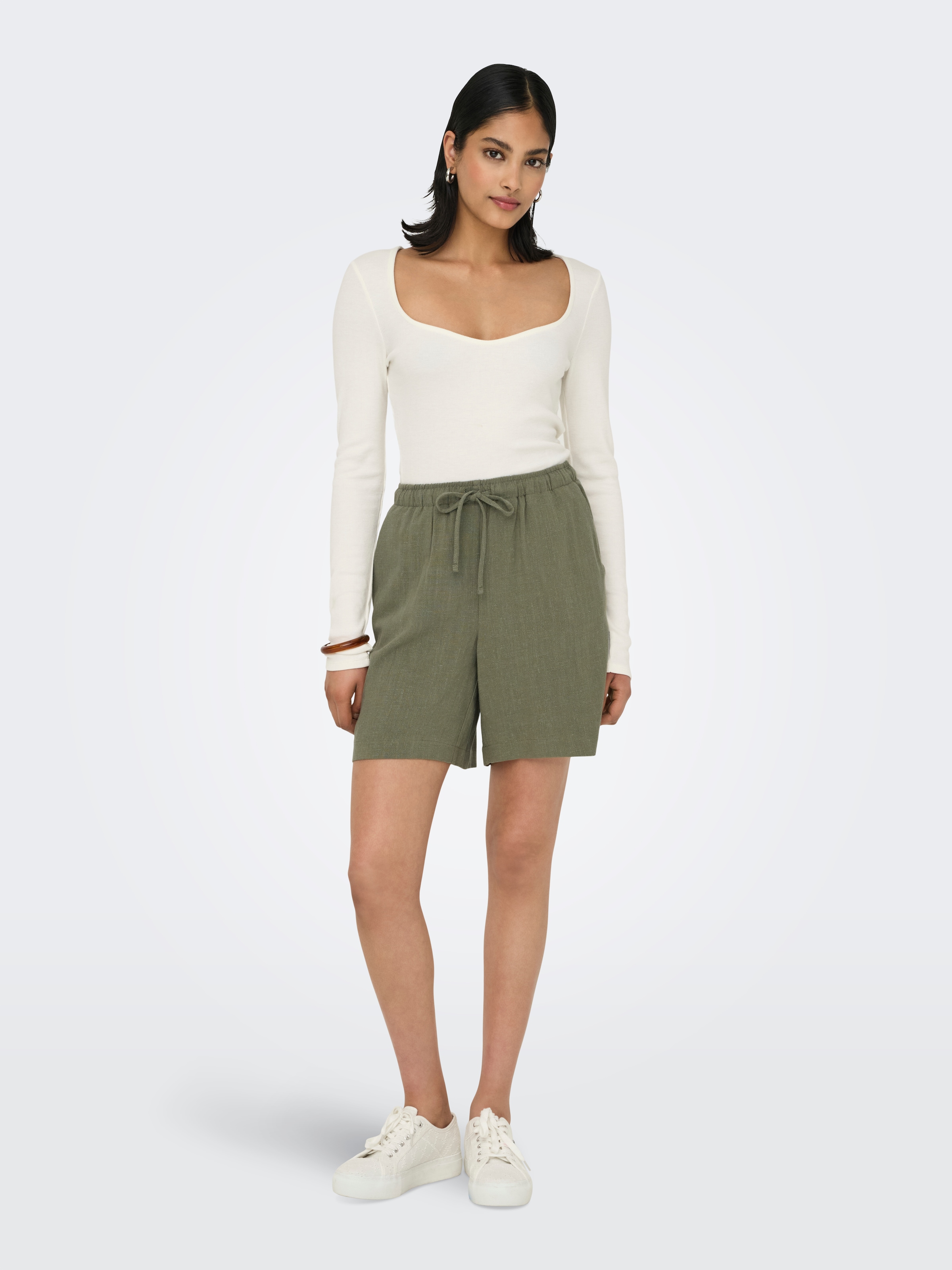 ONLY Shorts »ONLSIESTA MW PULL-UP LINEN BL SHORTS OS«, mit Leinen