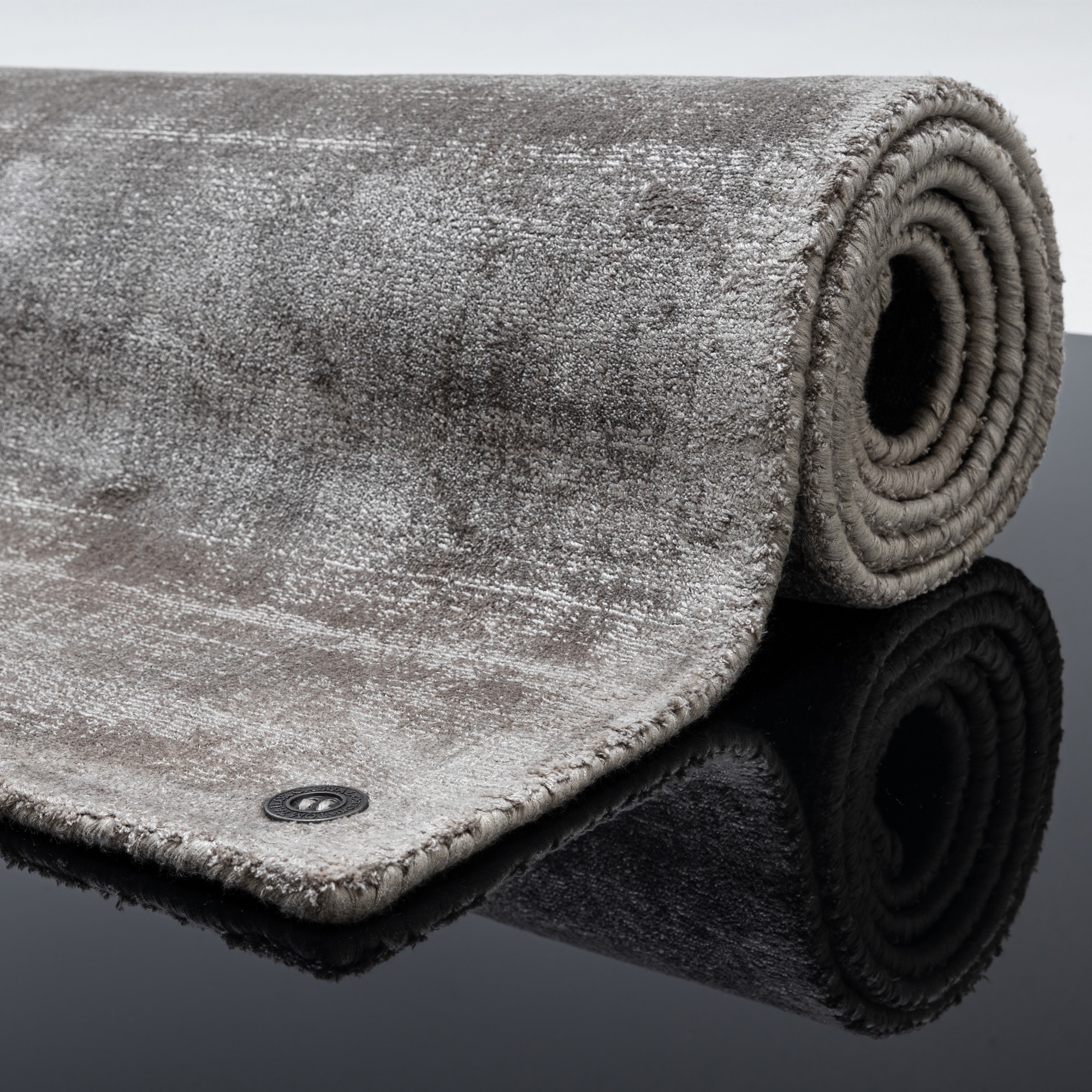 TOM TAILOR HOME Teppich »Shine uni« rechteckig 8 mm Höhe Handwebteppich, 100% Viskose, handgewebt, mit elegantem Schimmer