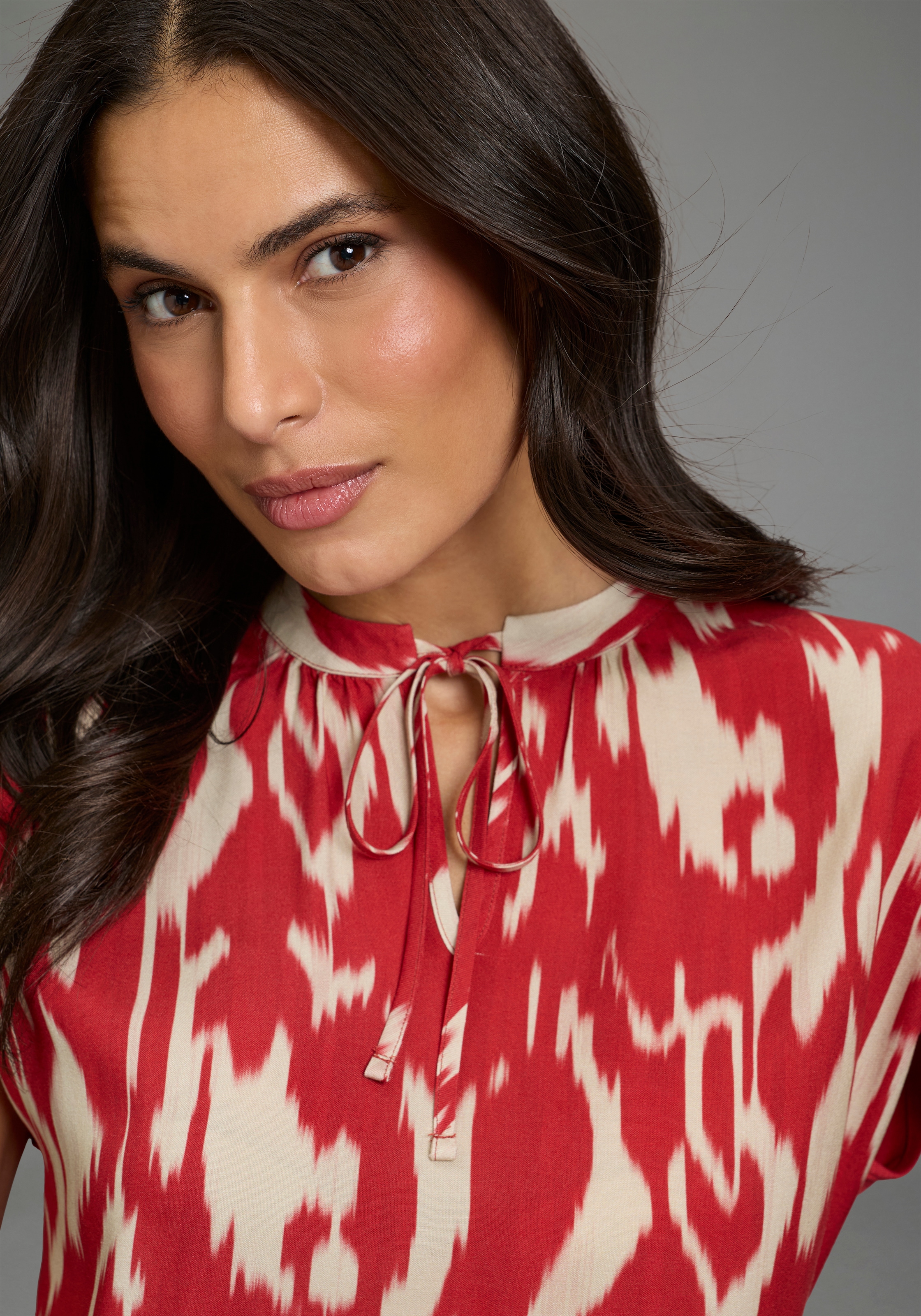 Laura Scott Shirtbluse gemustert mit Bordüren-Print , Kurzarm, aus Viskose