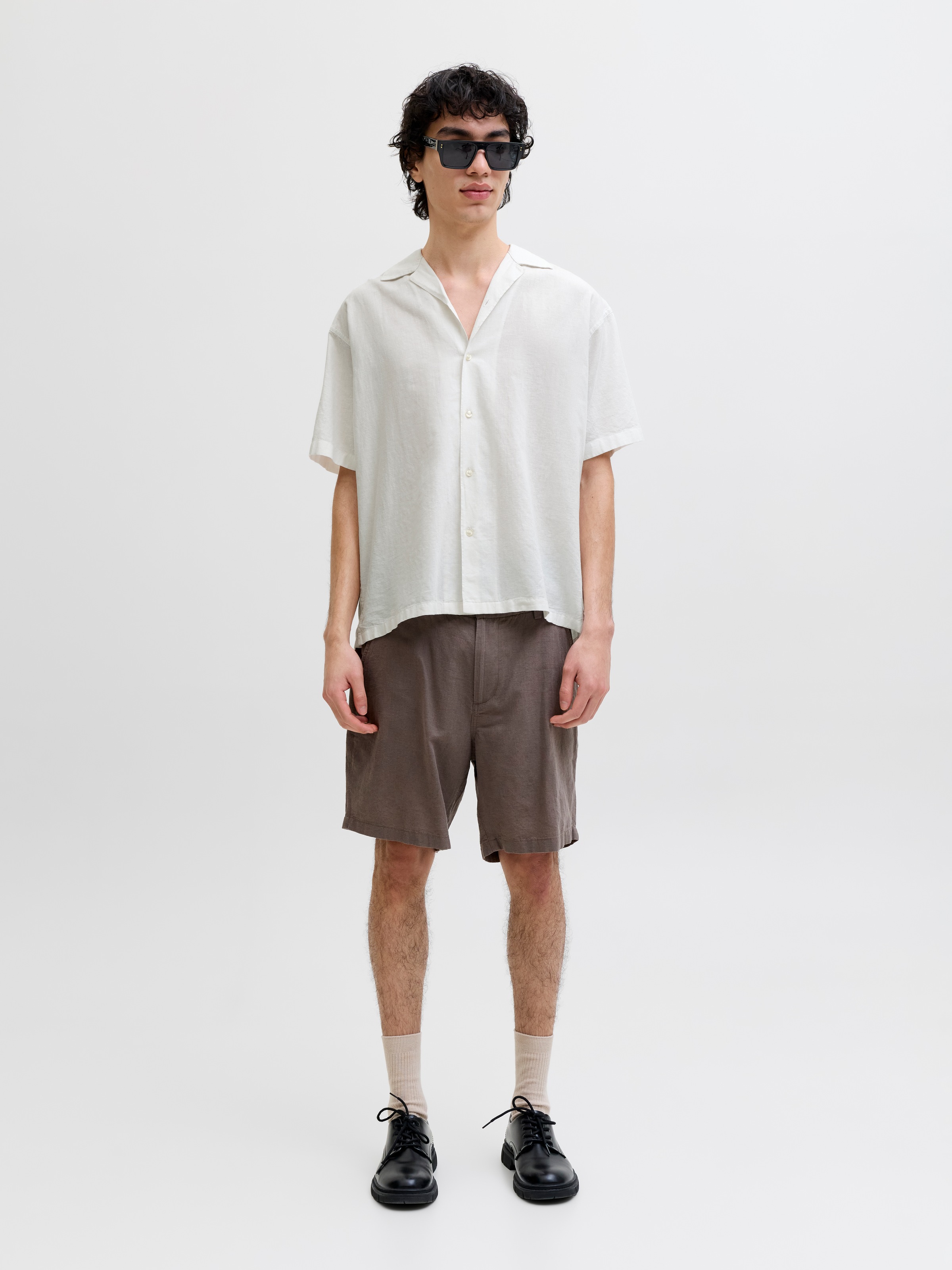 Jack & Jones Kurzarmhemd »JJEBREEZE LINEN BLEND RESORT SHIRT SS SN« mit Knopfleiste