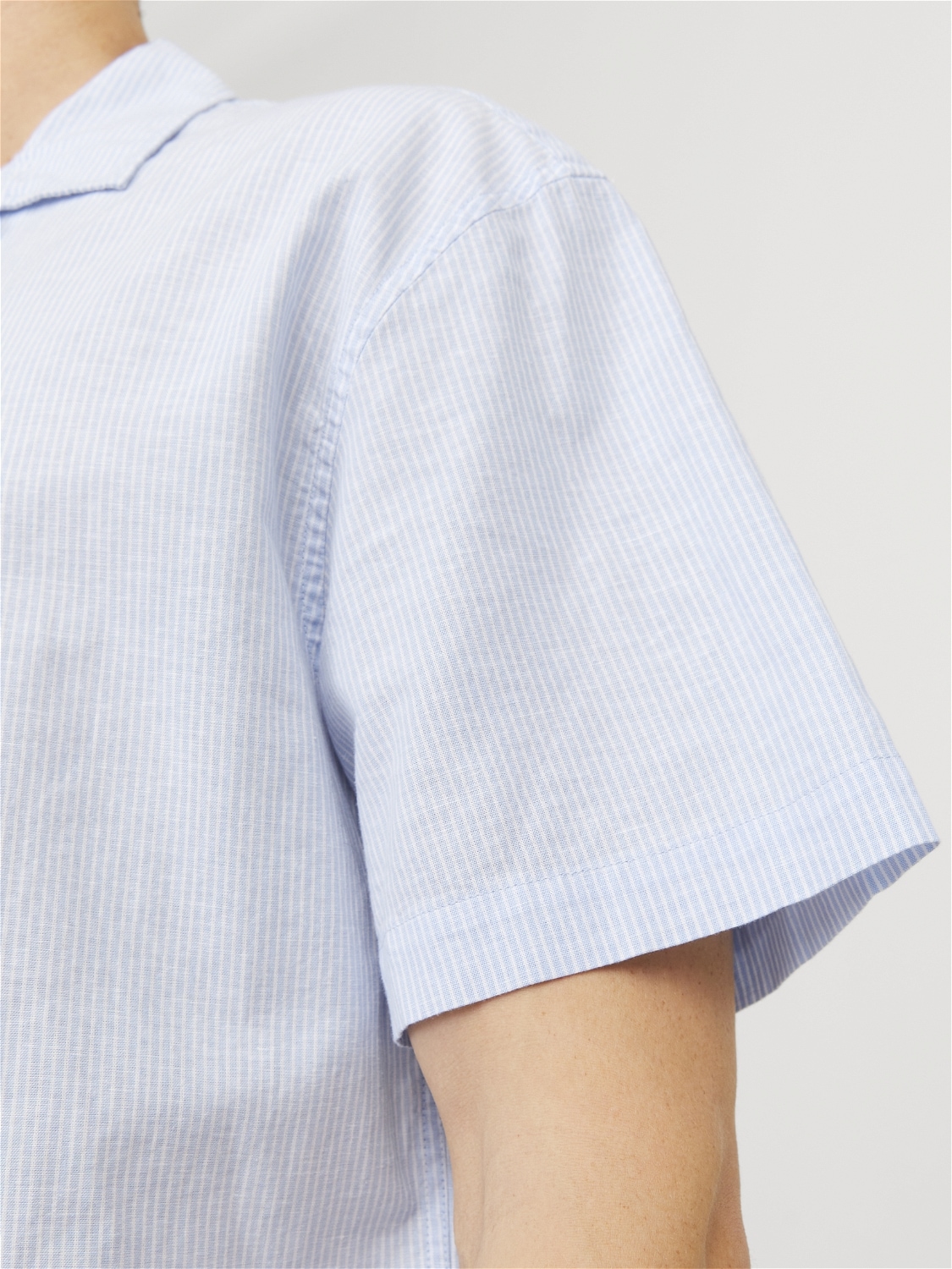 Jack & Jones Kurzarmhemd »JJESUMMER RESORT LINEN BLEND SHIRT SS SN«