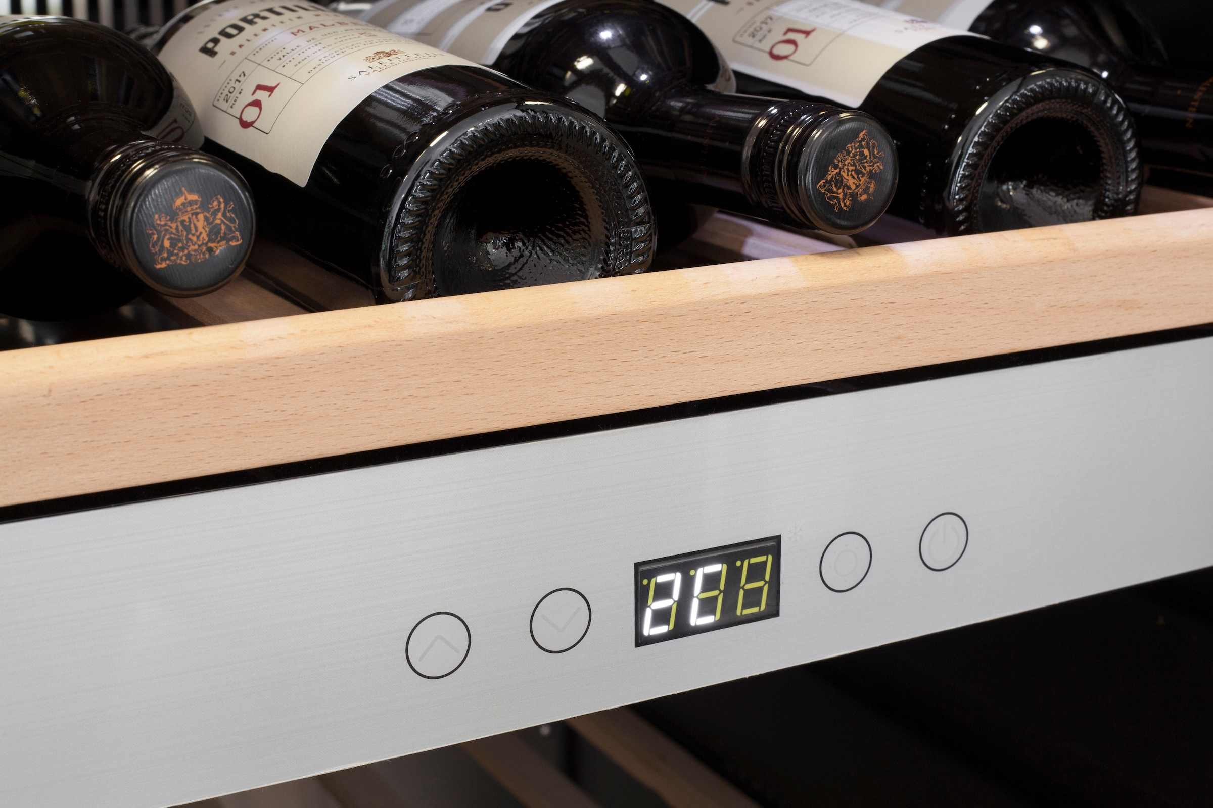 Caso Weinkühlschrank »776 WineChef Pro 126-2D« für 126 Stk. Standardflaschen á 075l