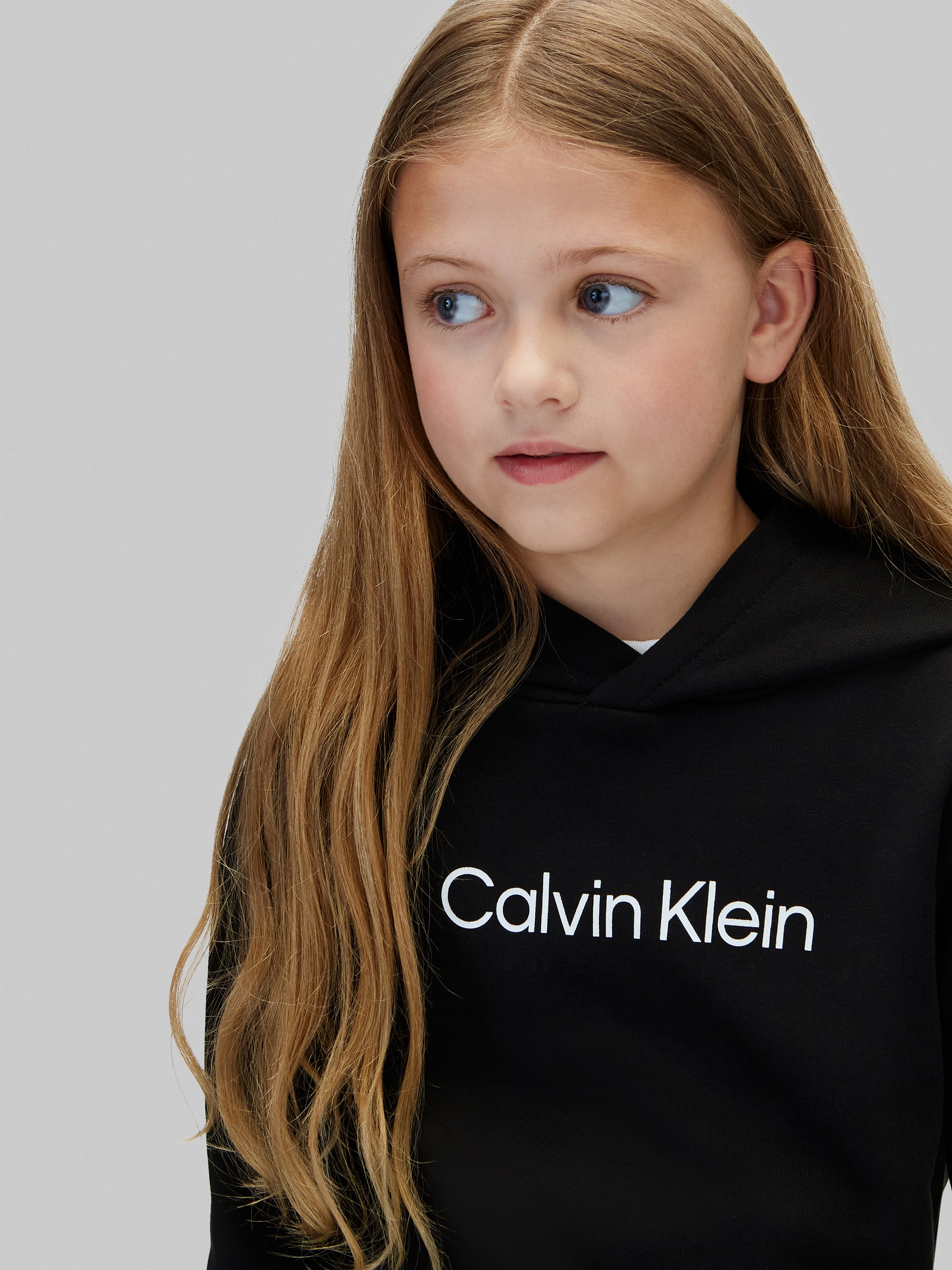 Calvin Klein Kapuzensweatshirt »LOGO REGULAR TERRY HOODIE«, Regular fit, Logoschriftzug
