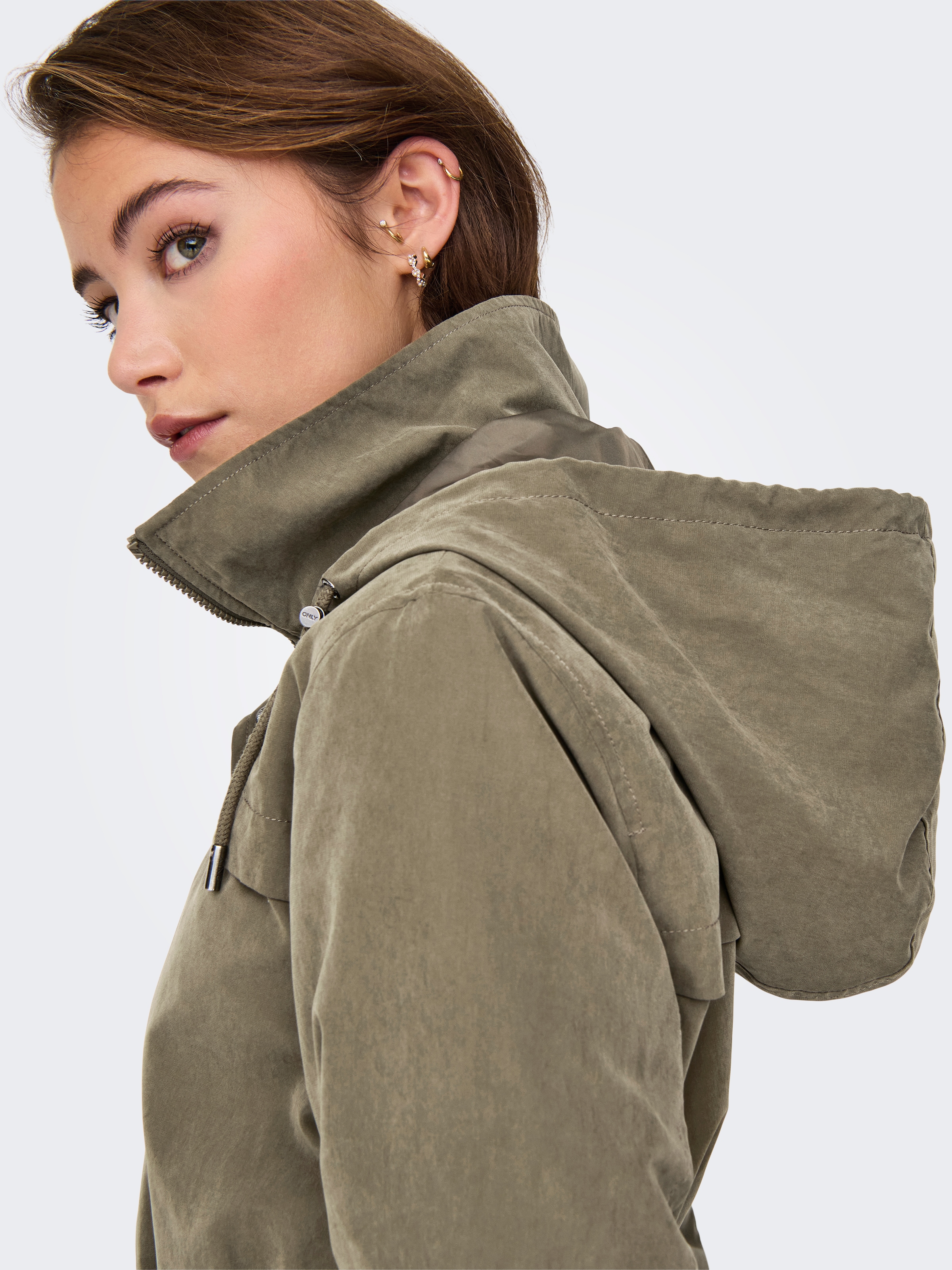 ONLY Parka »ONLNEWSTARLINE SPRING JACKET CC OTW« mit Kapuze mit durchgehendem und verdecktem Reißverschluss