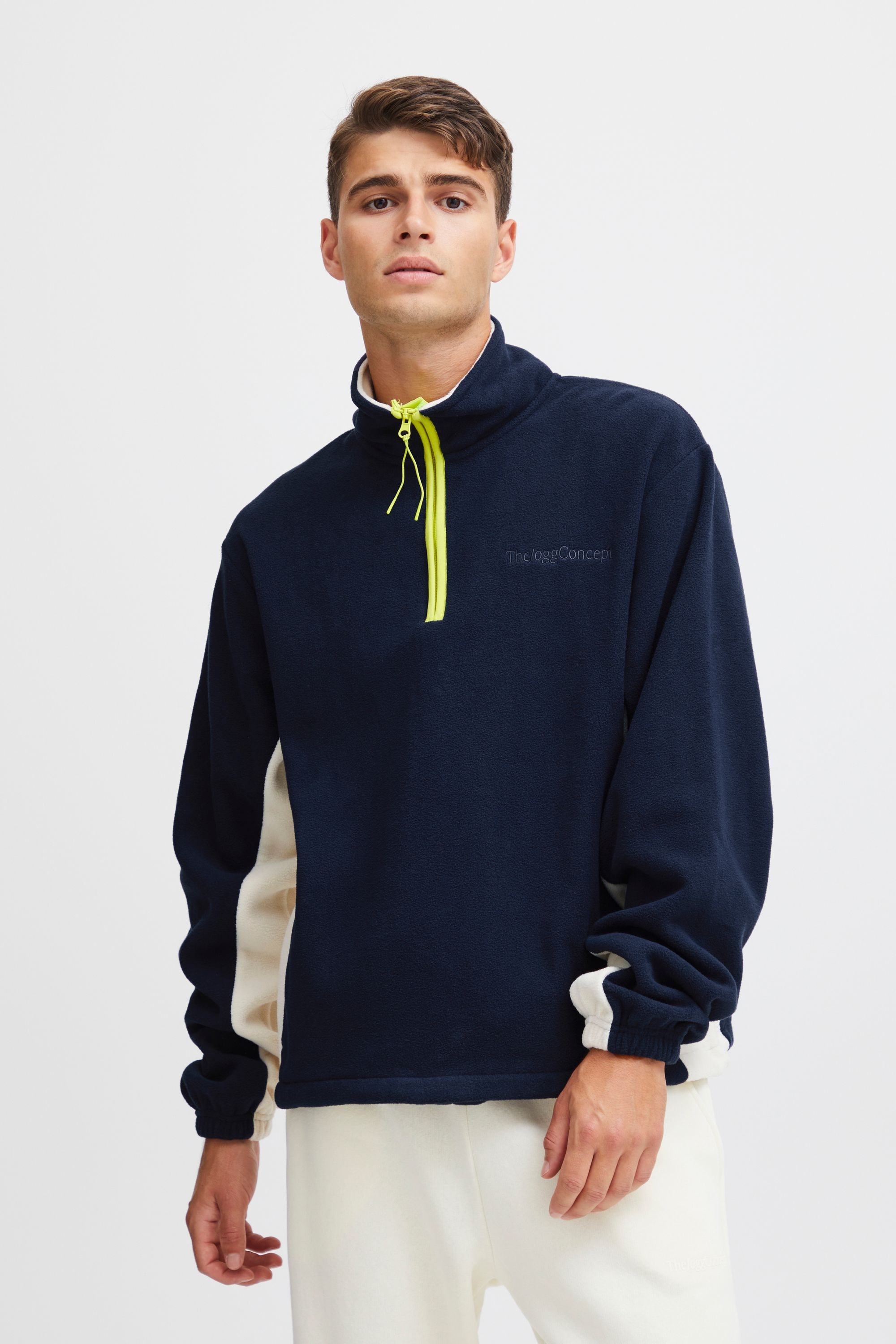 TheJoggConcept Outdoorjacke »Troyer JCMClara«