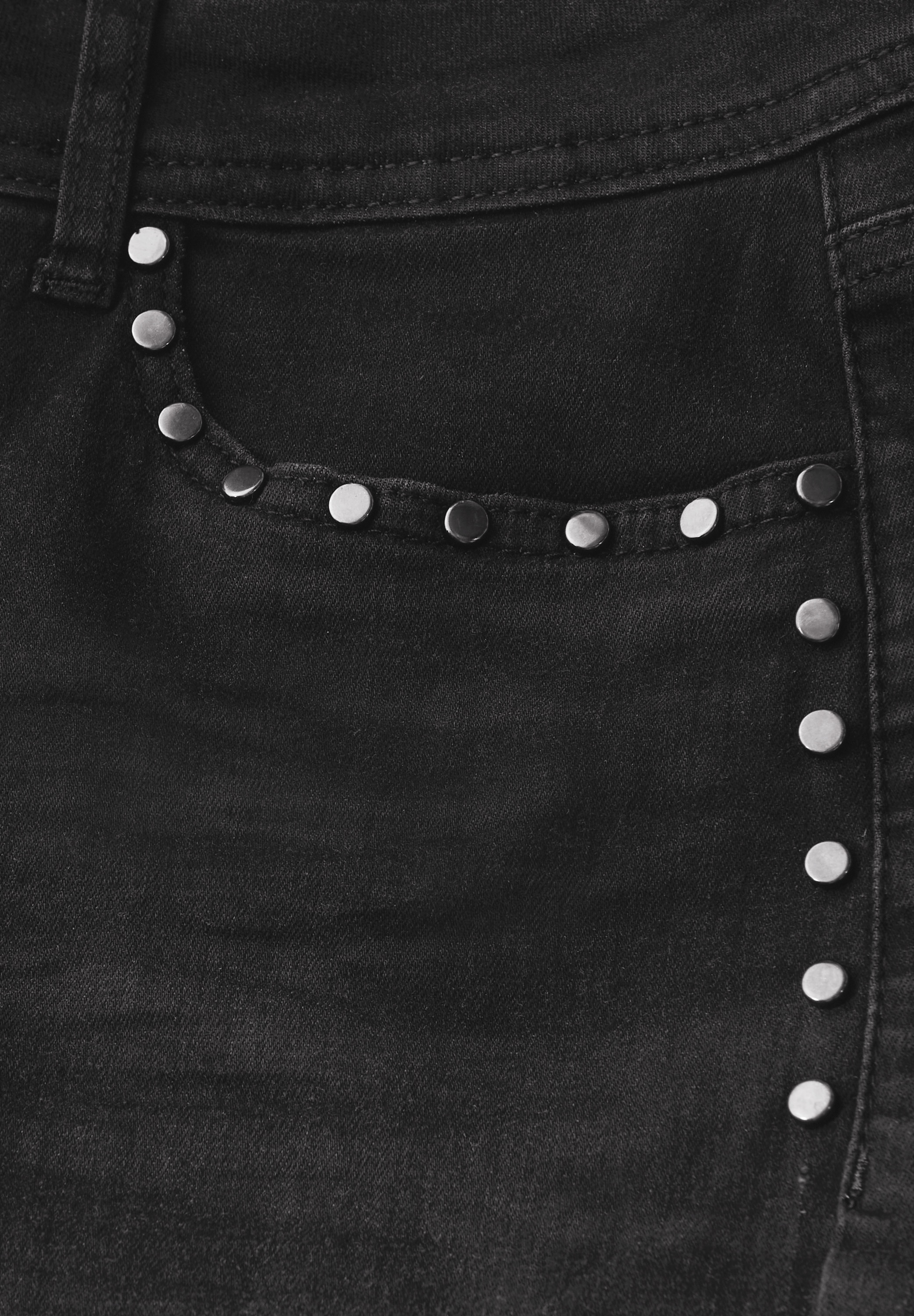 STREET ONE Slim-fit-Jeans mit Nieten