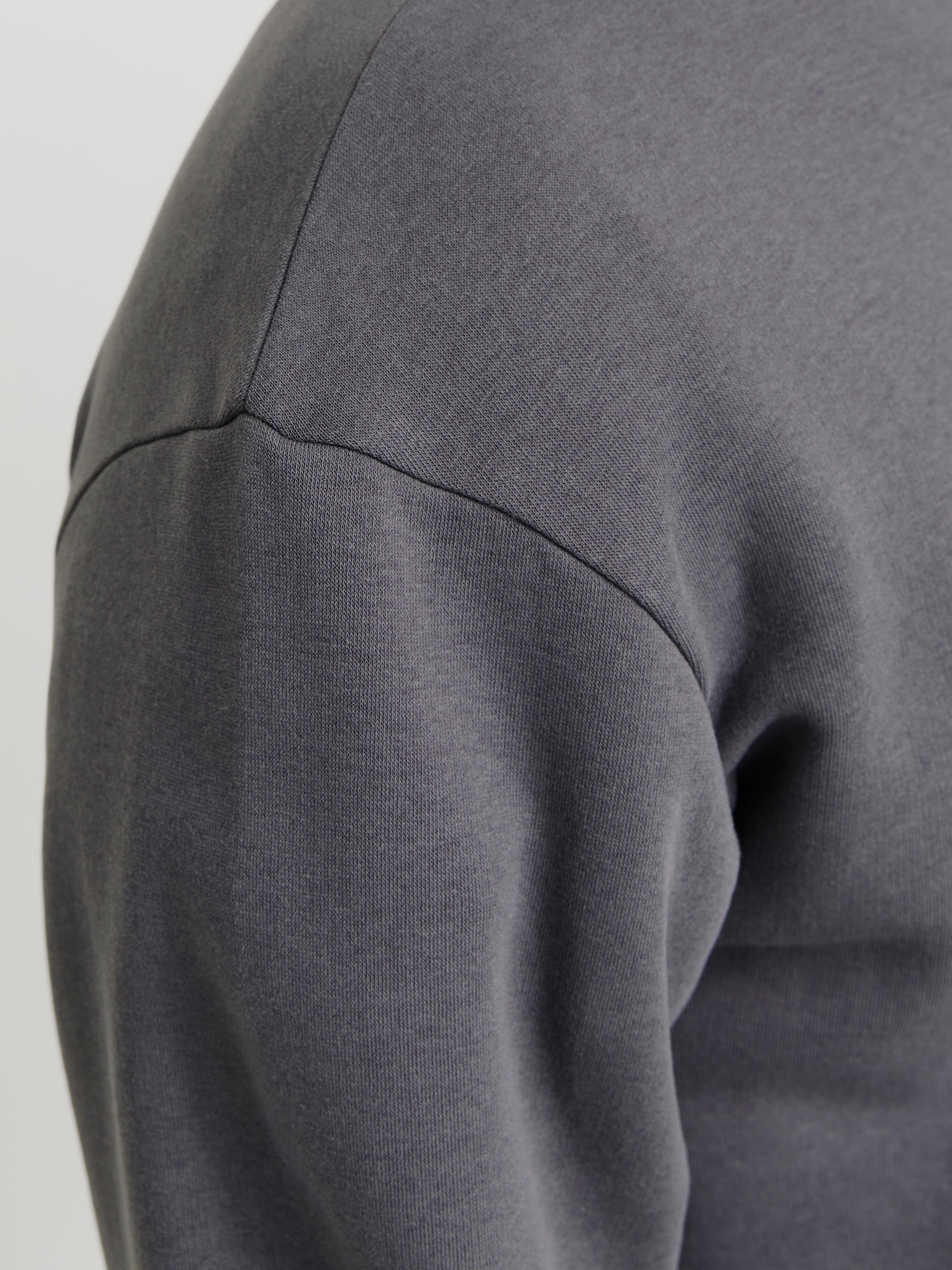 Jack & Jones Sweatshirt »JJEBRADLEY SWEAT CREW NOOS«, mit Rippbündchen