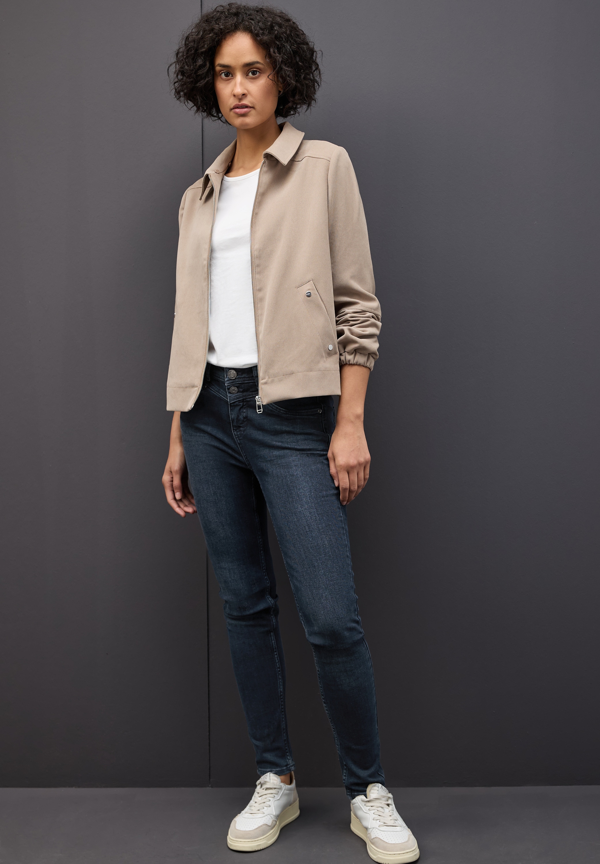 STREET ONE Slim-fit-Jeans »Style York« im 5-Pocket-Style und mit Stretch