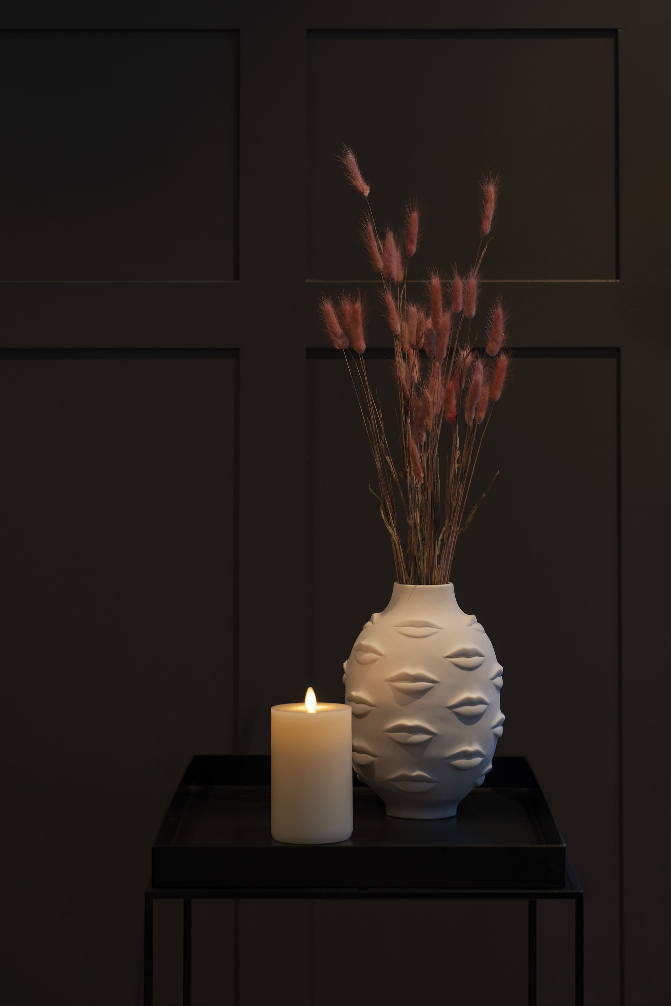 KONSTSMIDE LED-Kerze, (1 tlg.), LED Echtwachskerze, handgegossen cremeweiß, mit 3D Flamme, per Touch: AN/AUS Funktion