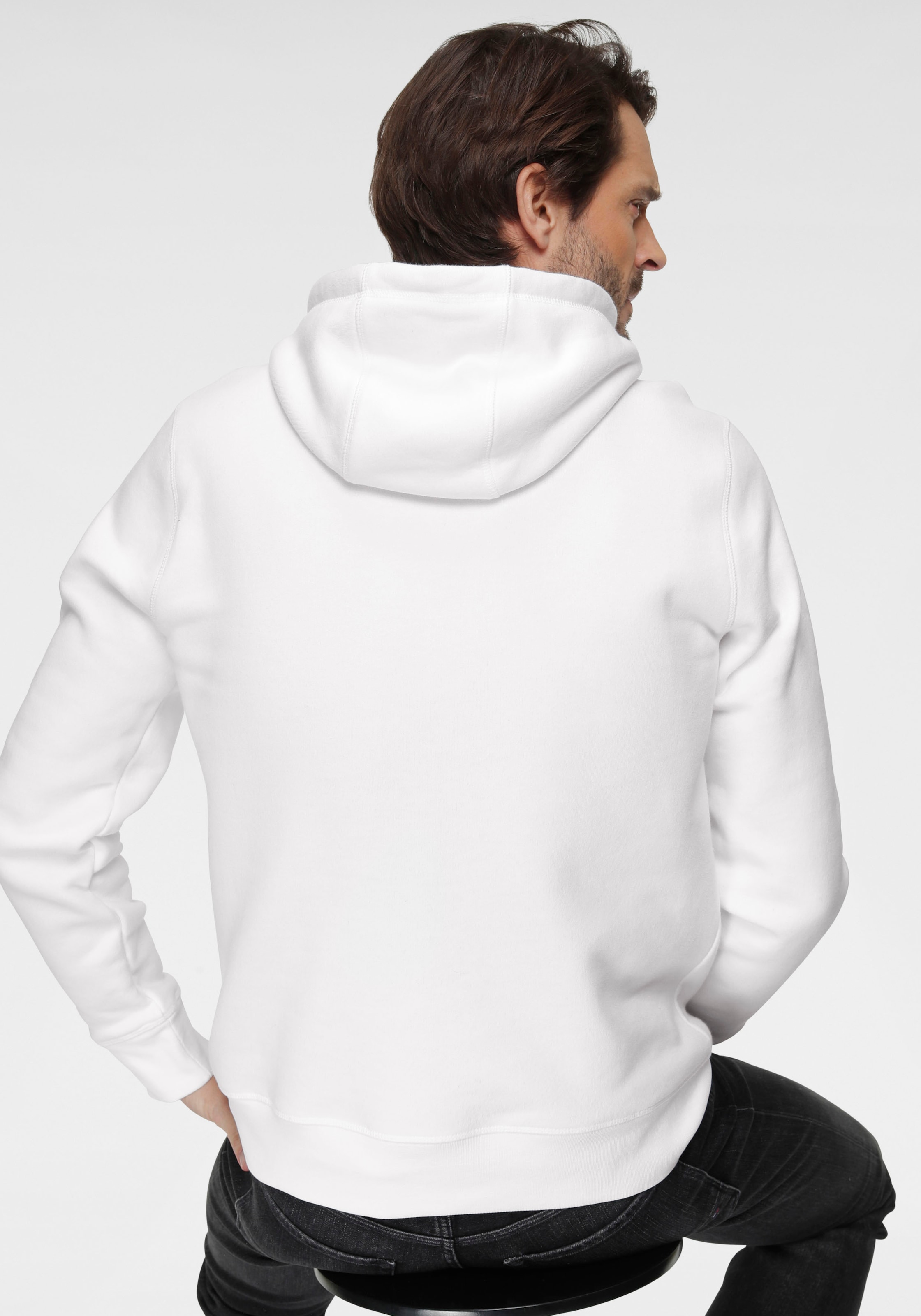 Tommy Hilfiger Kapuzensweatshirt »TOMMY LOGO HOODY«, mit Kapuze und Kängurutasche