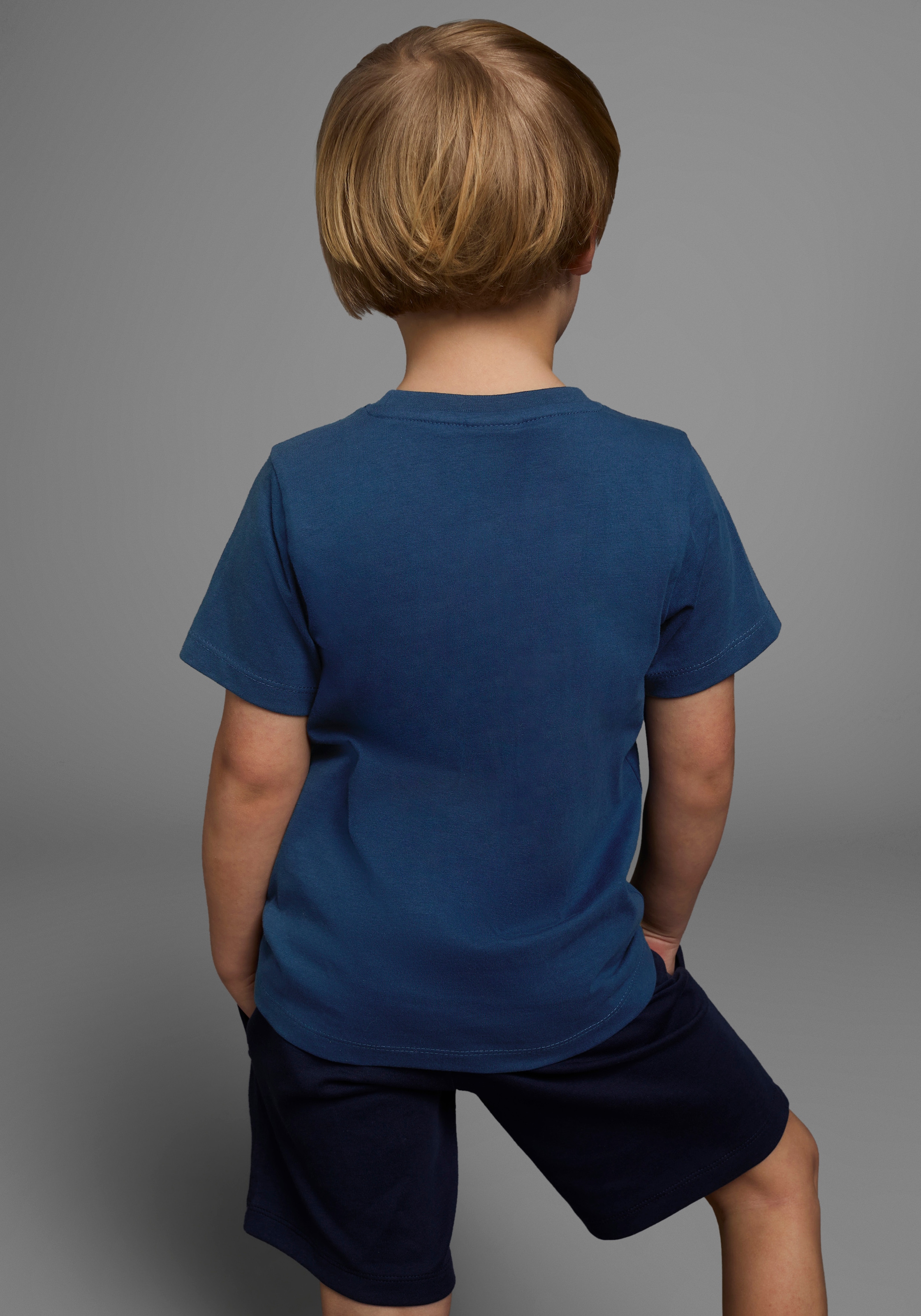 KIDSWORLD T-Shirt »Mit Rakete aus Wendepailletten«, Kurzarm, Basic-Passform, bedruckt, Rundhalsausschnitt