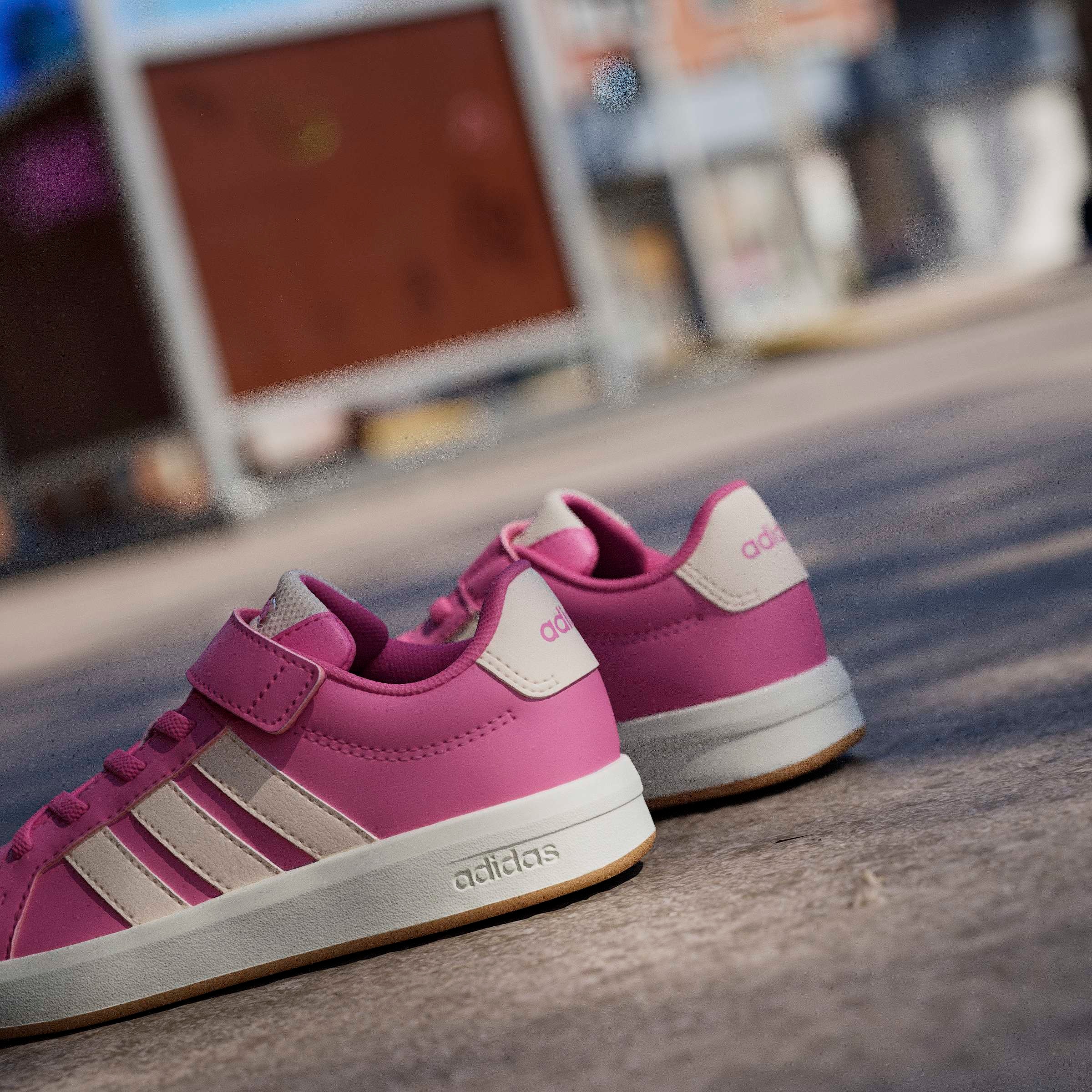 adidas Sportswear Sneaker »GRAND COURT 3.0 SCHUHE FÜR KINDER«  mit Klettverschluss, für Kinder
