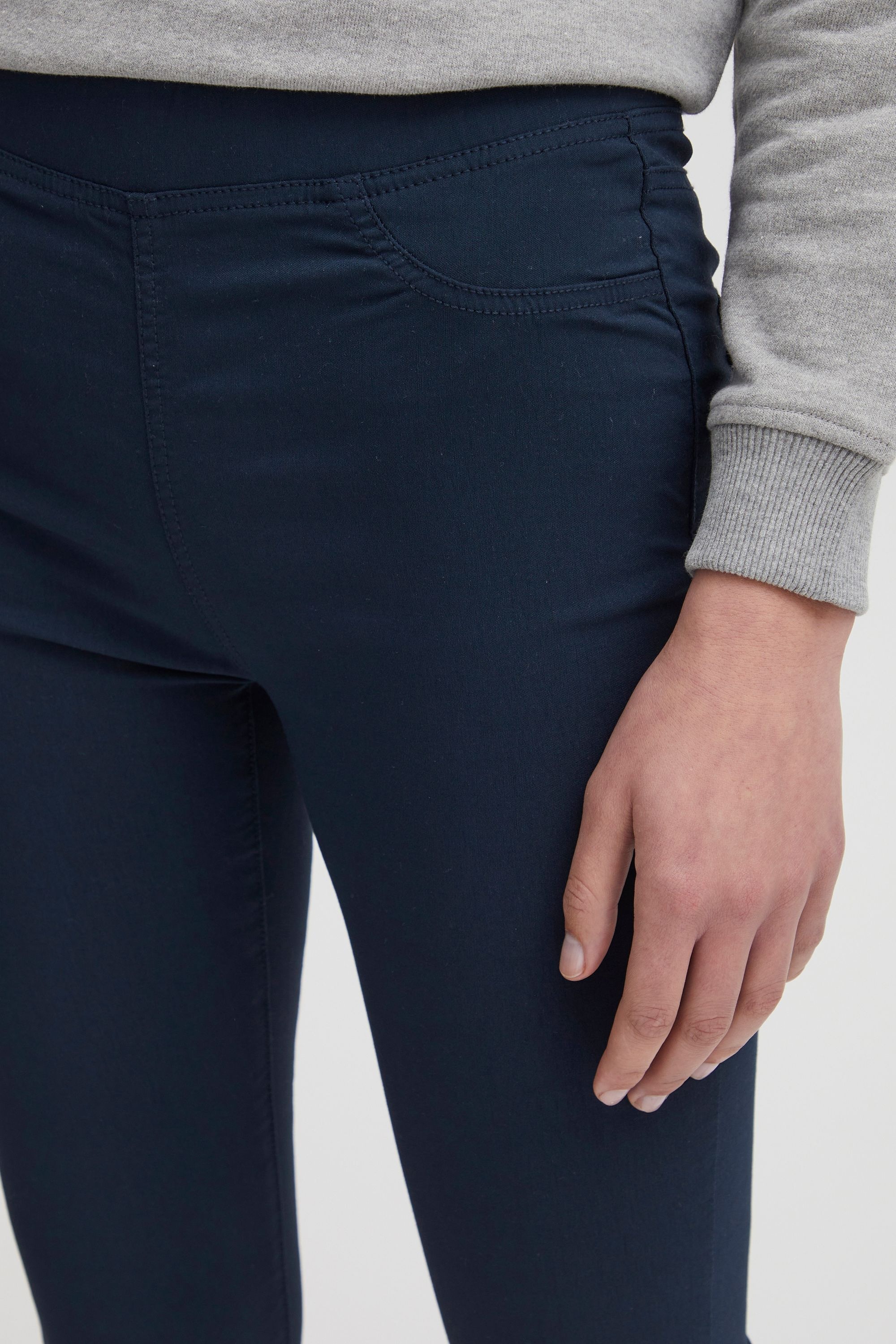 OXMO Stoffhose »Stoffhose OXKeana«