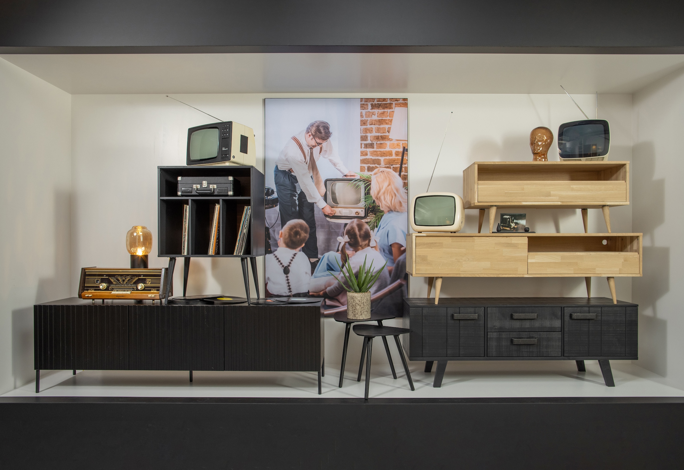 WOOOD Sideboard »James mit Massivkiefer und sichtbare Maserung B 60 x T 44 x H 83 cm« Mit Kabelöffnung, MDF mit Nussbaumoptik, einfach zu montieren